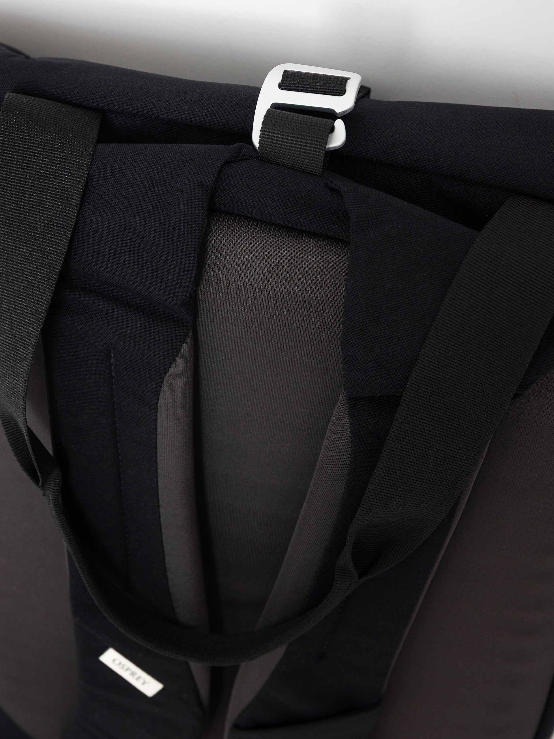 Batoh Osprey Arcane Tote Pack (black)