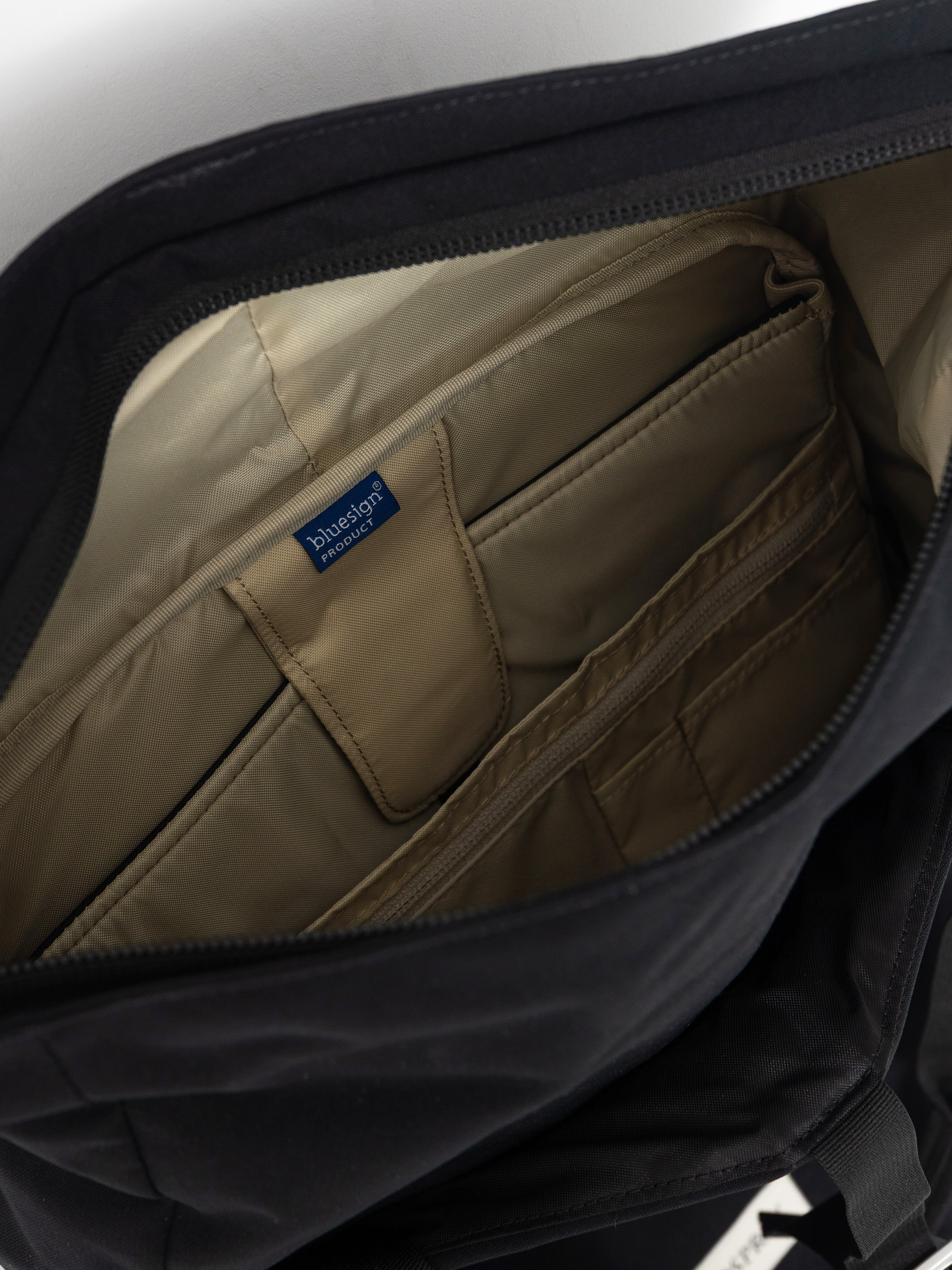 Batoh Osprey Arcane Tote Pack (black)