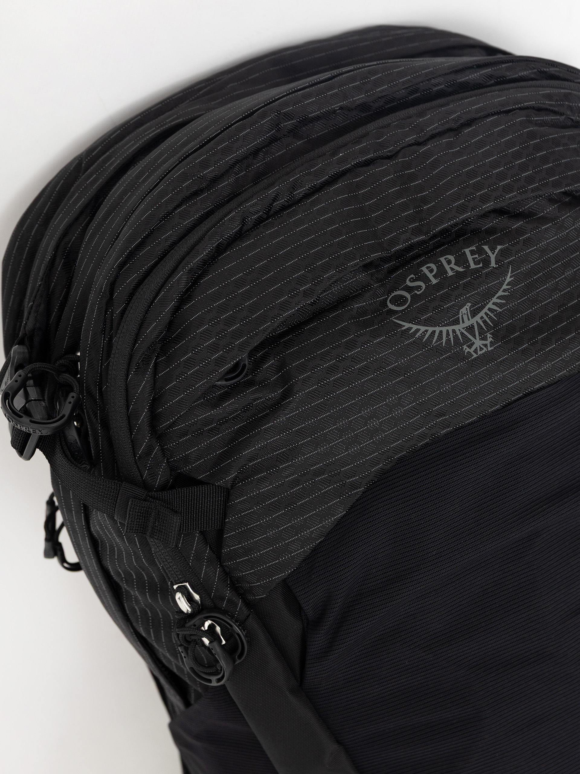 Batoh Osprey Nebula (black)