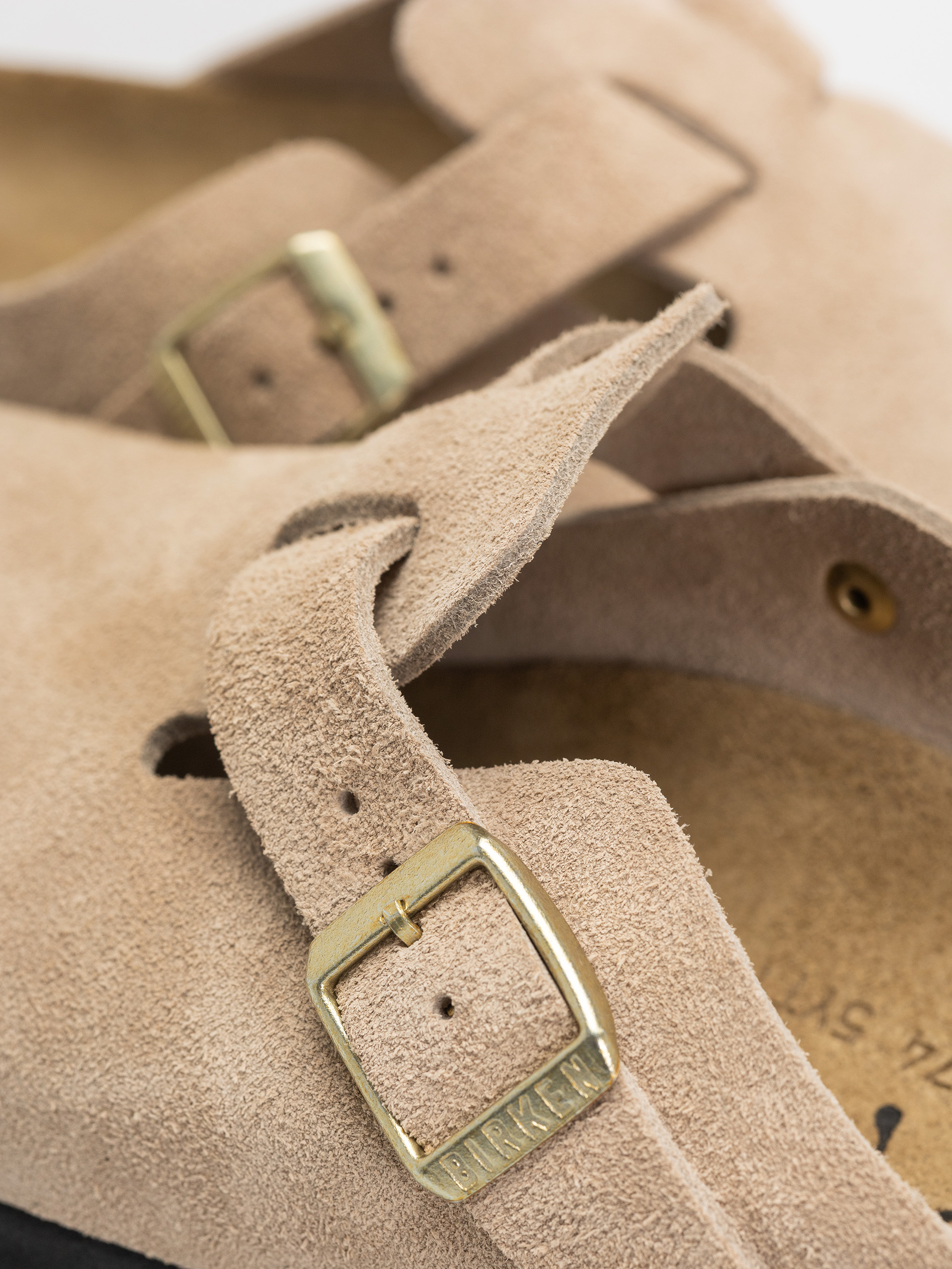 Plážovky Birkenstock Boston Suede Leather Narrow Wmn (sandcastle)