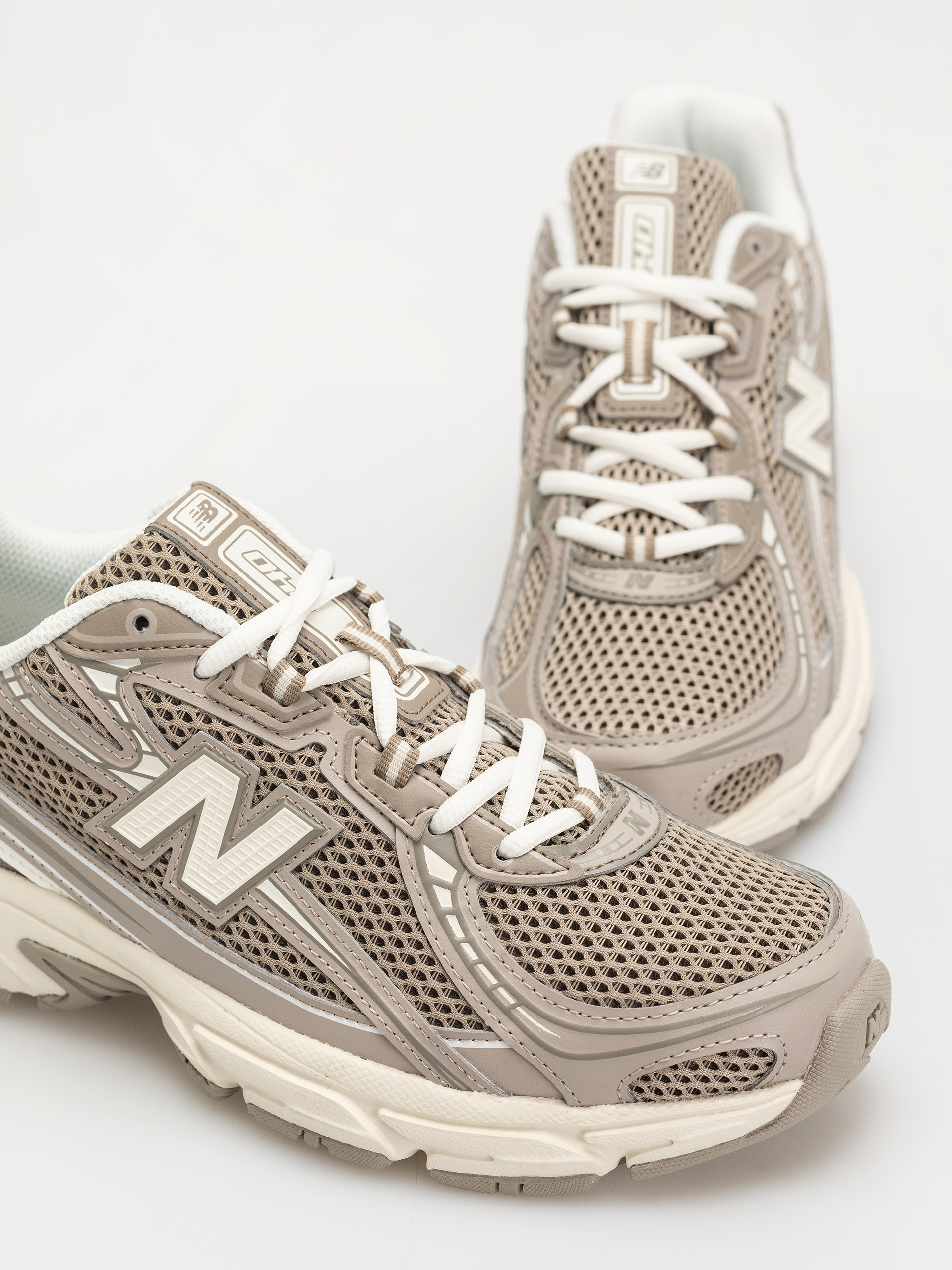 Boty New Balance 740 (dark olivine)