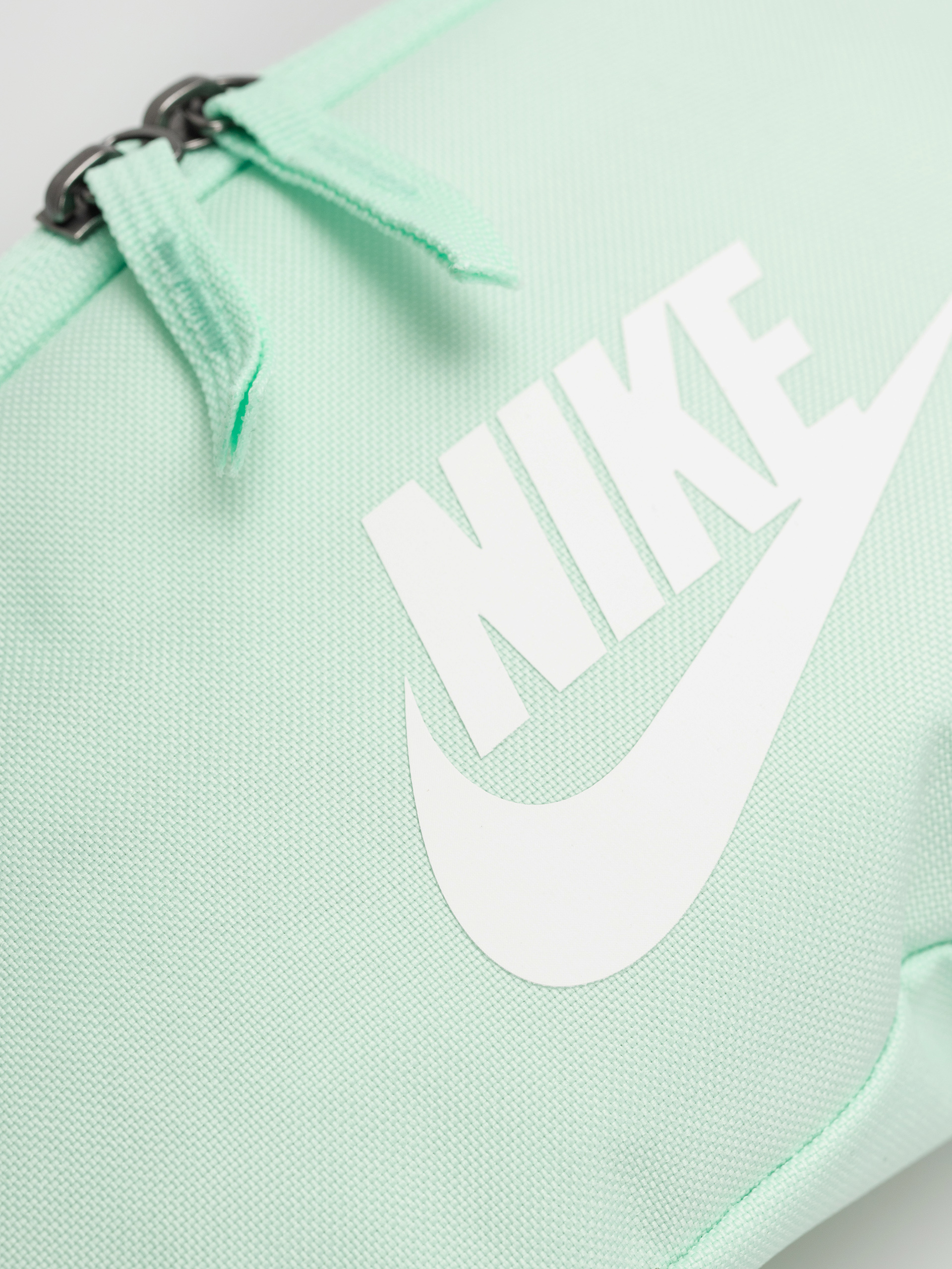 Ledvinka Nike SB Heritage Waist (mint foam/mint foam/summit white)