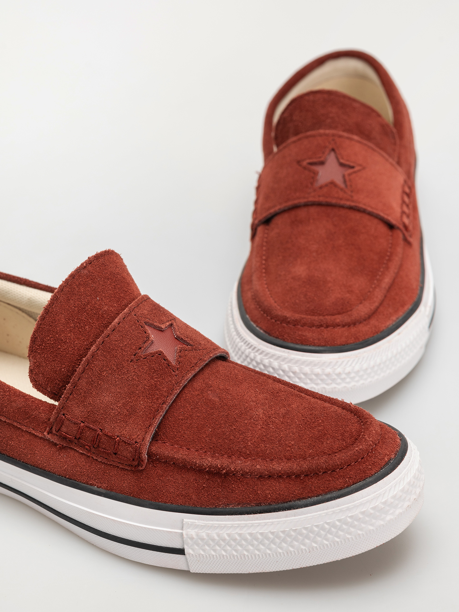 Boty Converse Chuck Taylor All Star Loafer (maroon)