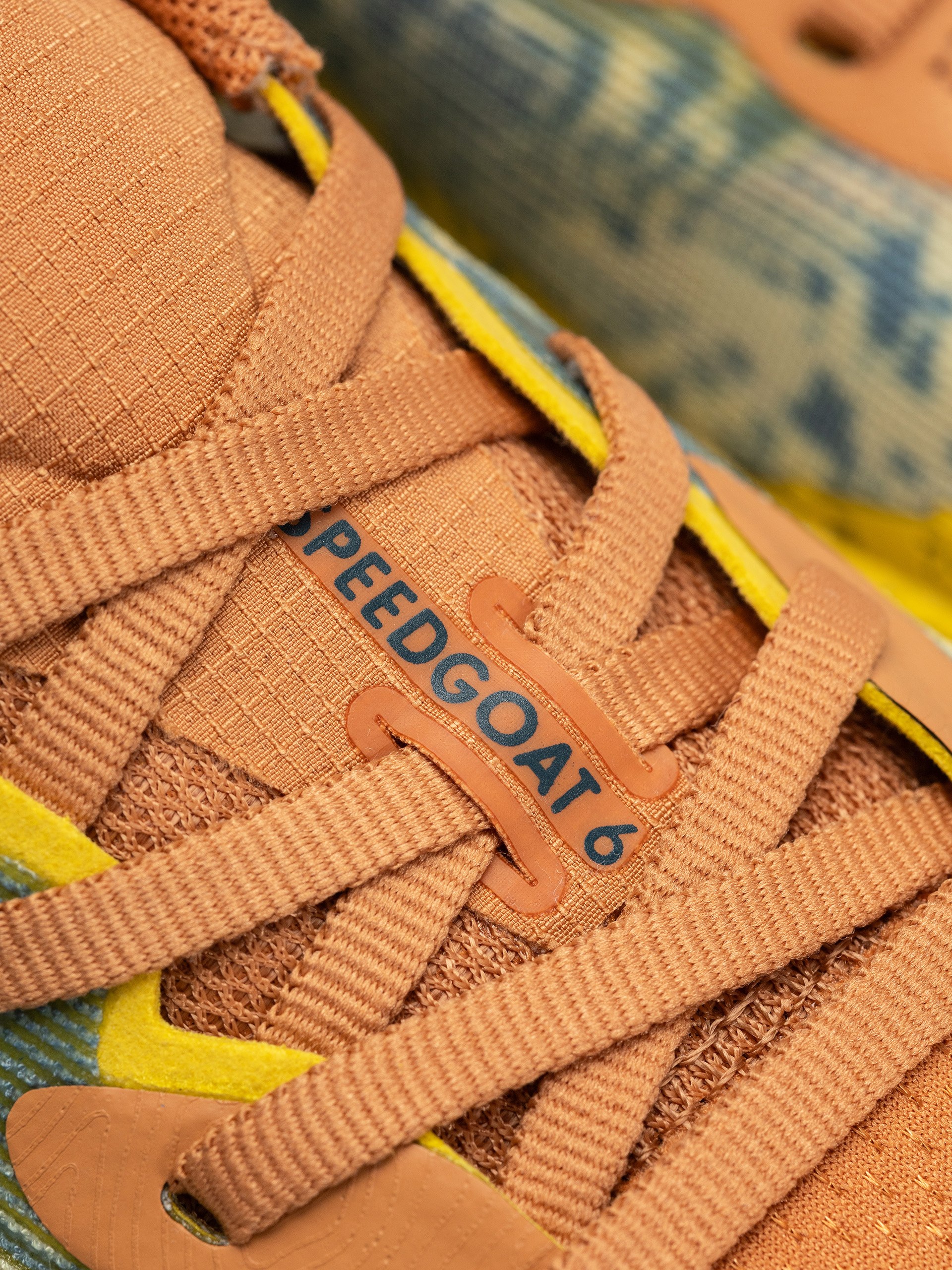 Boty Hoka Speedgoat 6 (terra cotta/mountain fog)