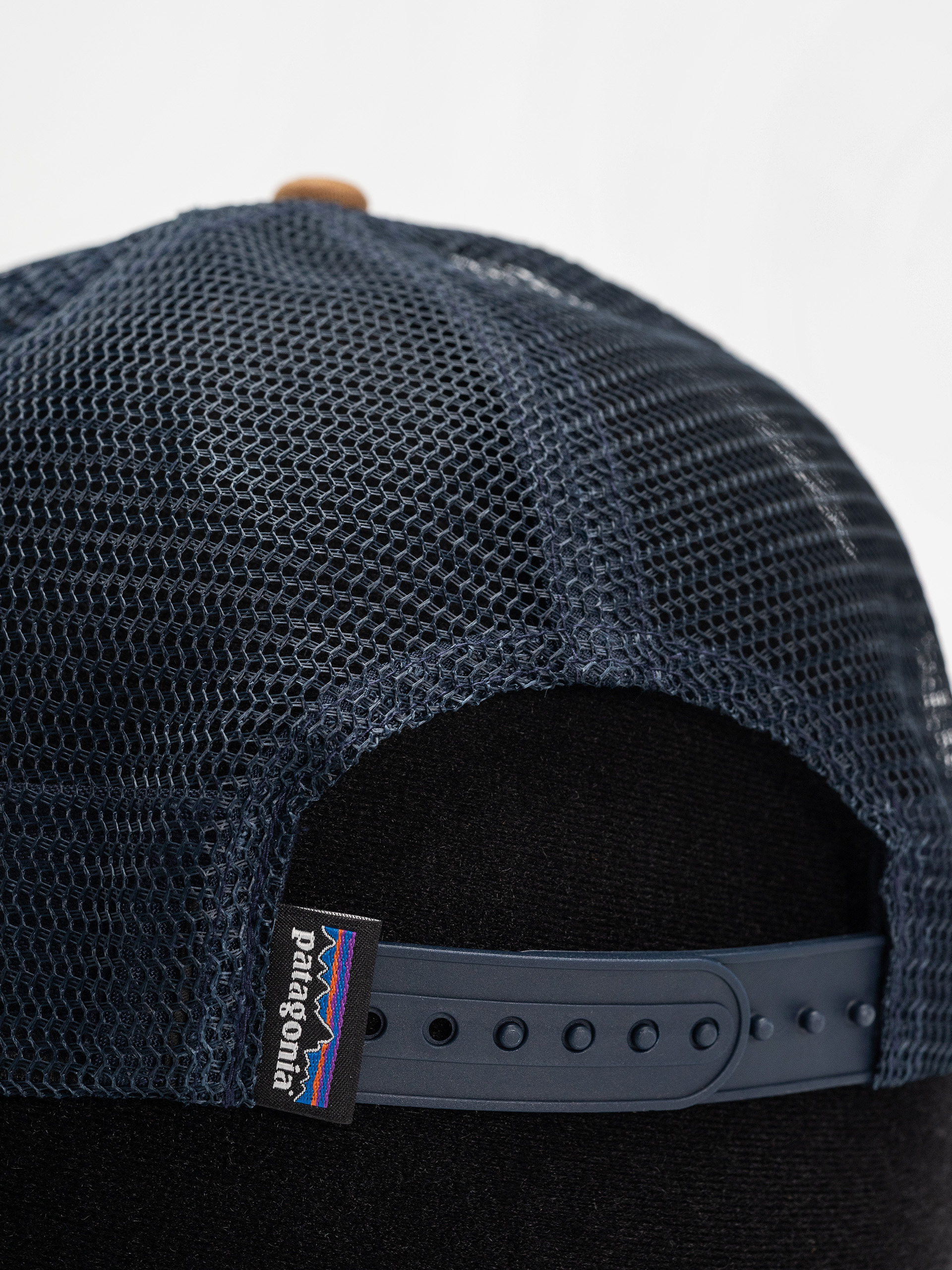 Kšiltovka  Patagonia P 6 Logo LoPro Trucker (talon gold)