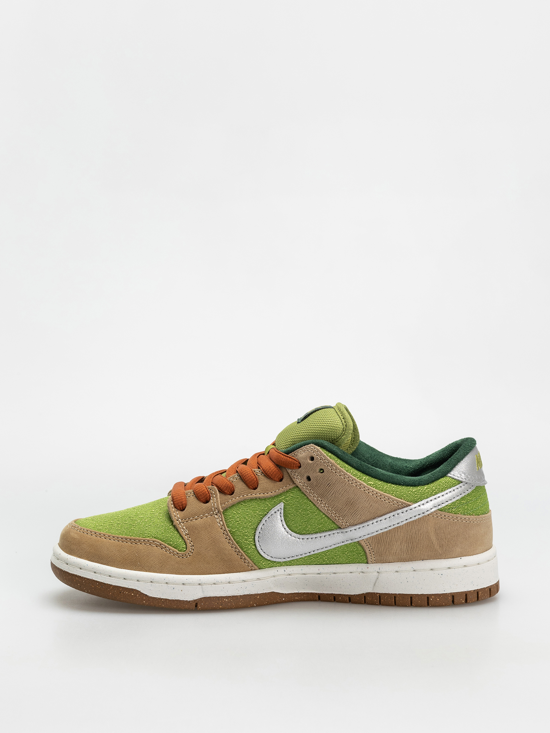 Boty Nike SB Dunk Low Pro Wc (sesame/metallic silver pear fir)