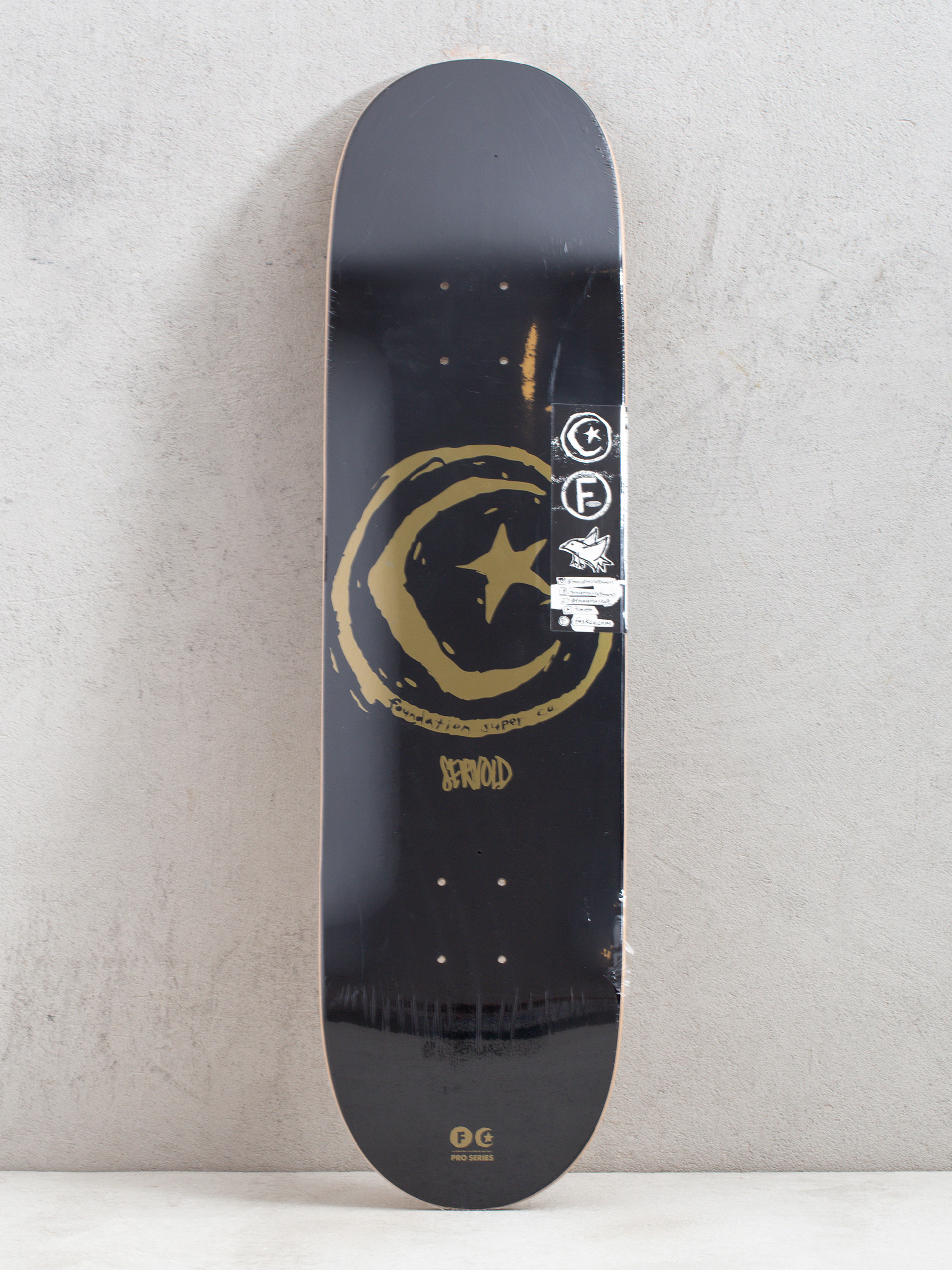 Deska Foundation Servold Star & Moon