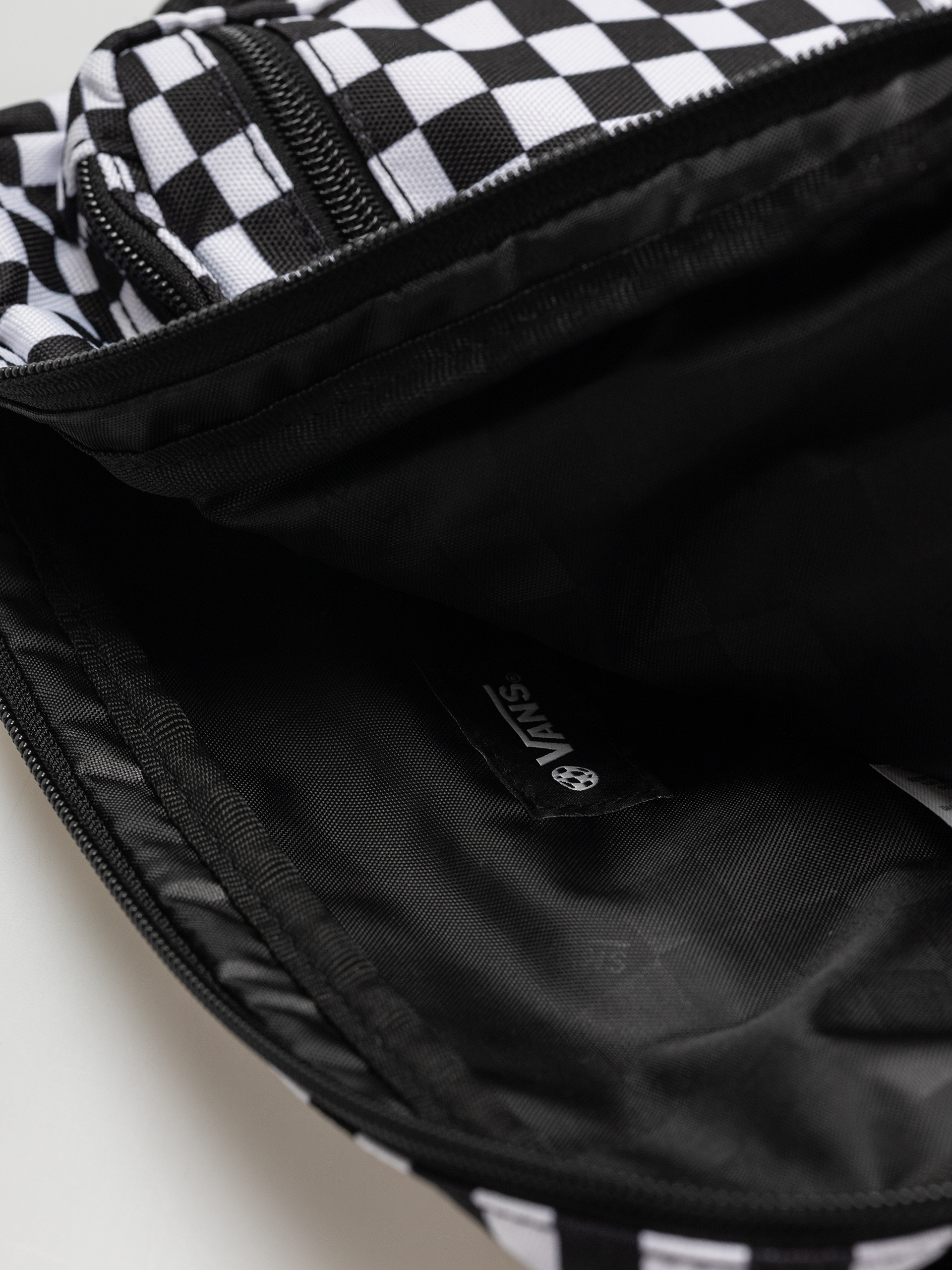 Taška Vans Bail Convertible Cross Body (black/white)