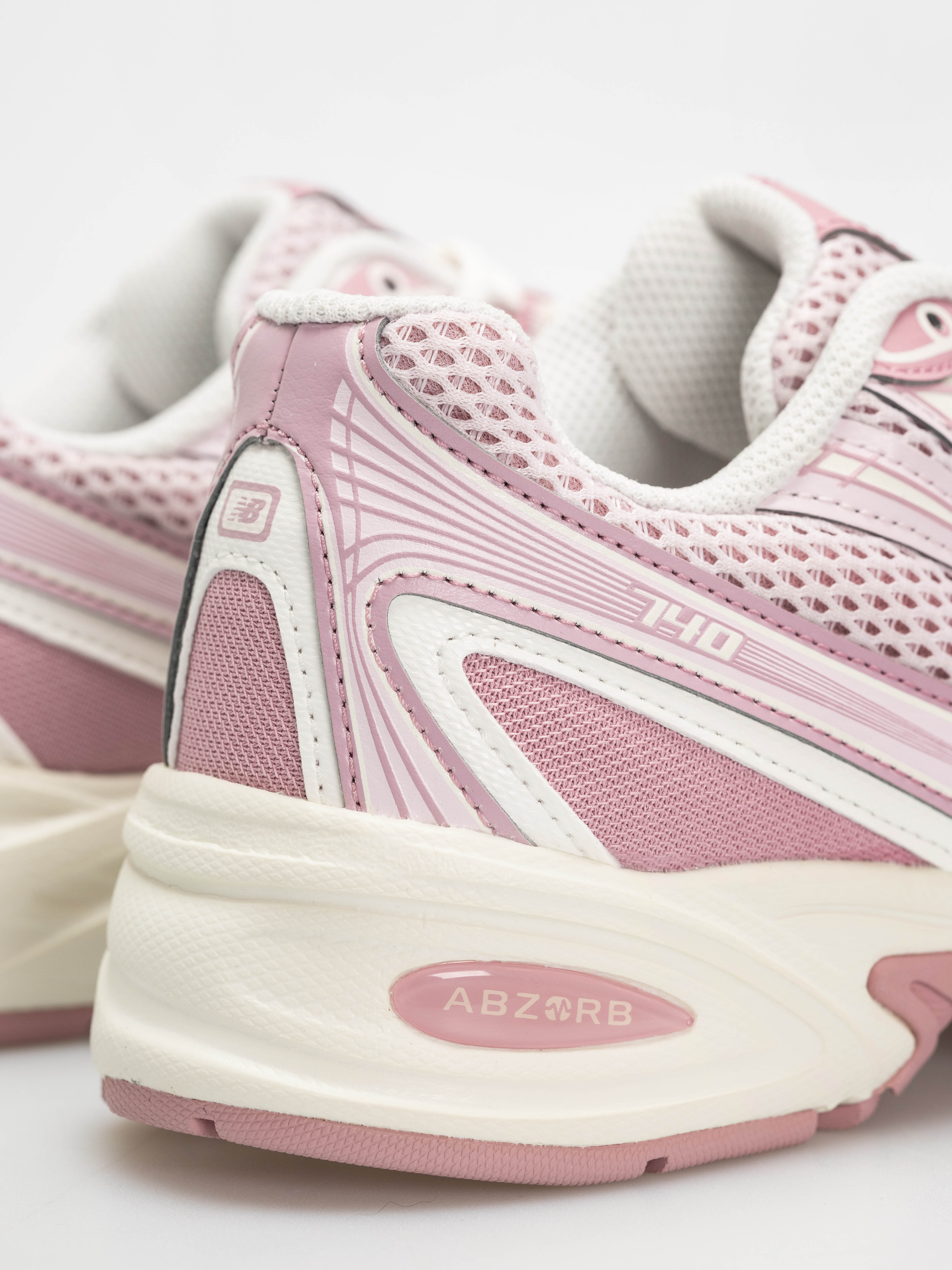 Boty New Balance 740 (pink granite)