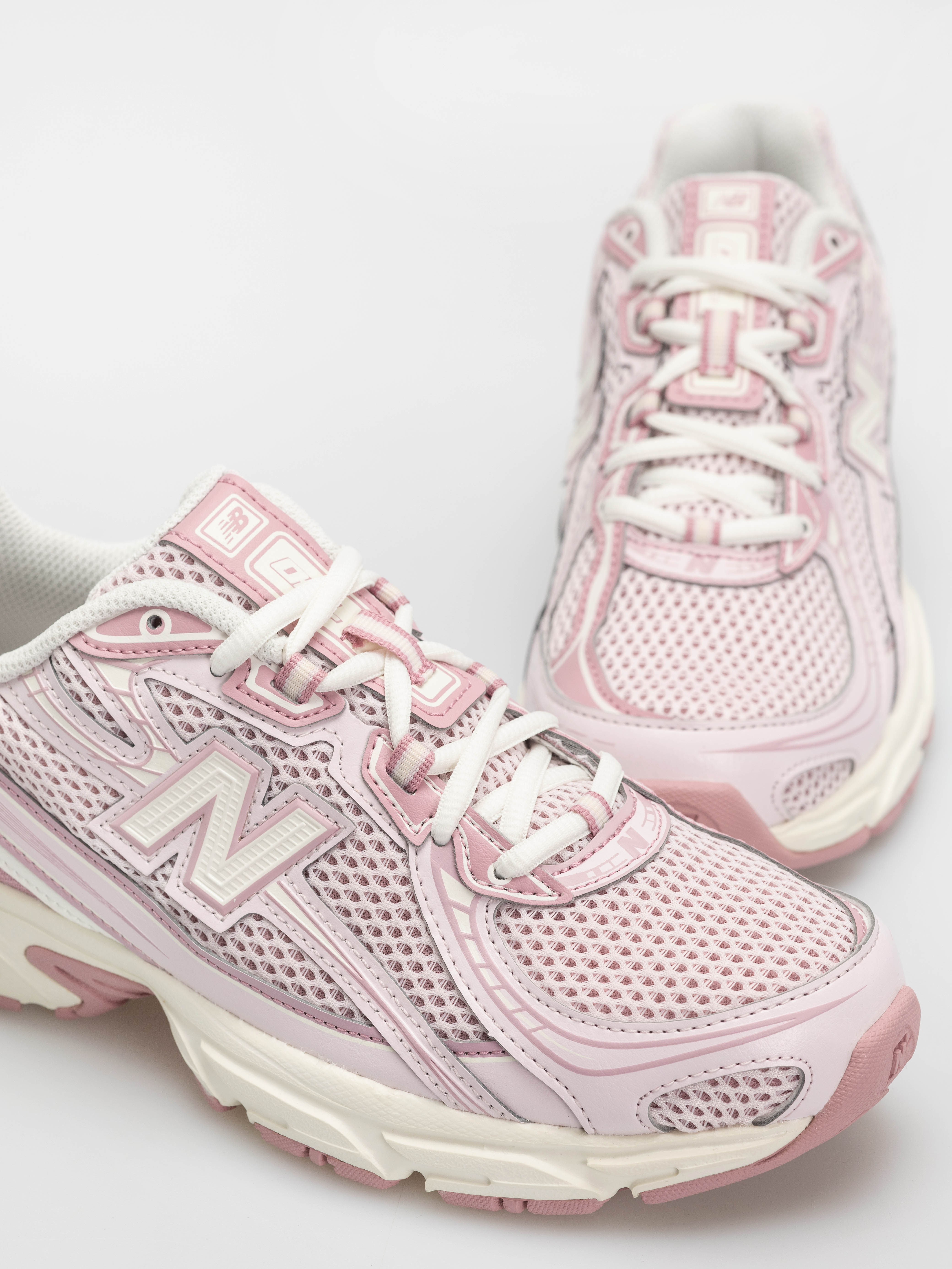 Boty New Balance 740 (pink granite)