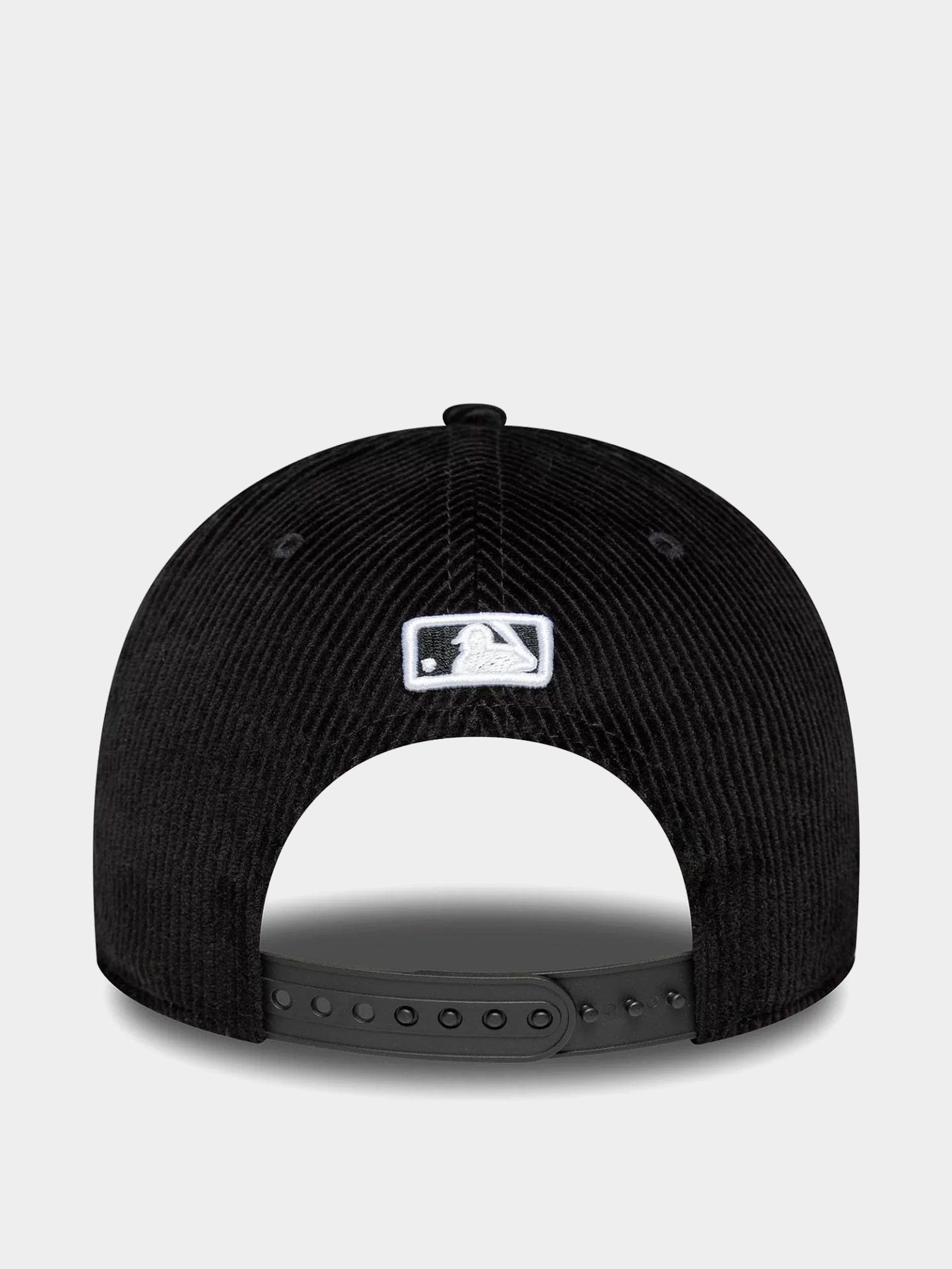 Kšiltovka  New Era Cord 9Forty Mcrown New York Yankees (black)