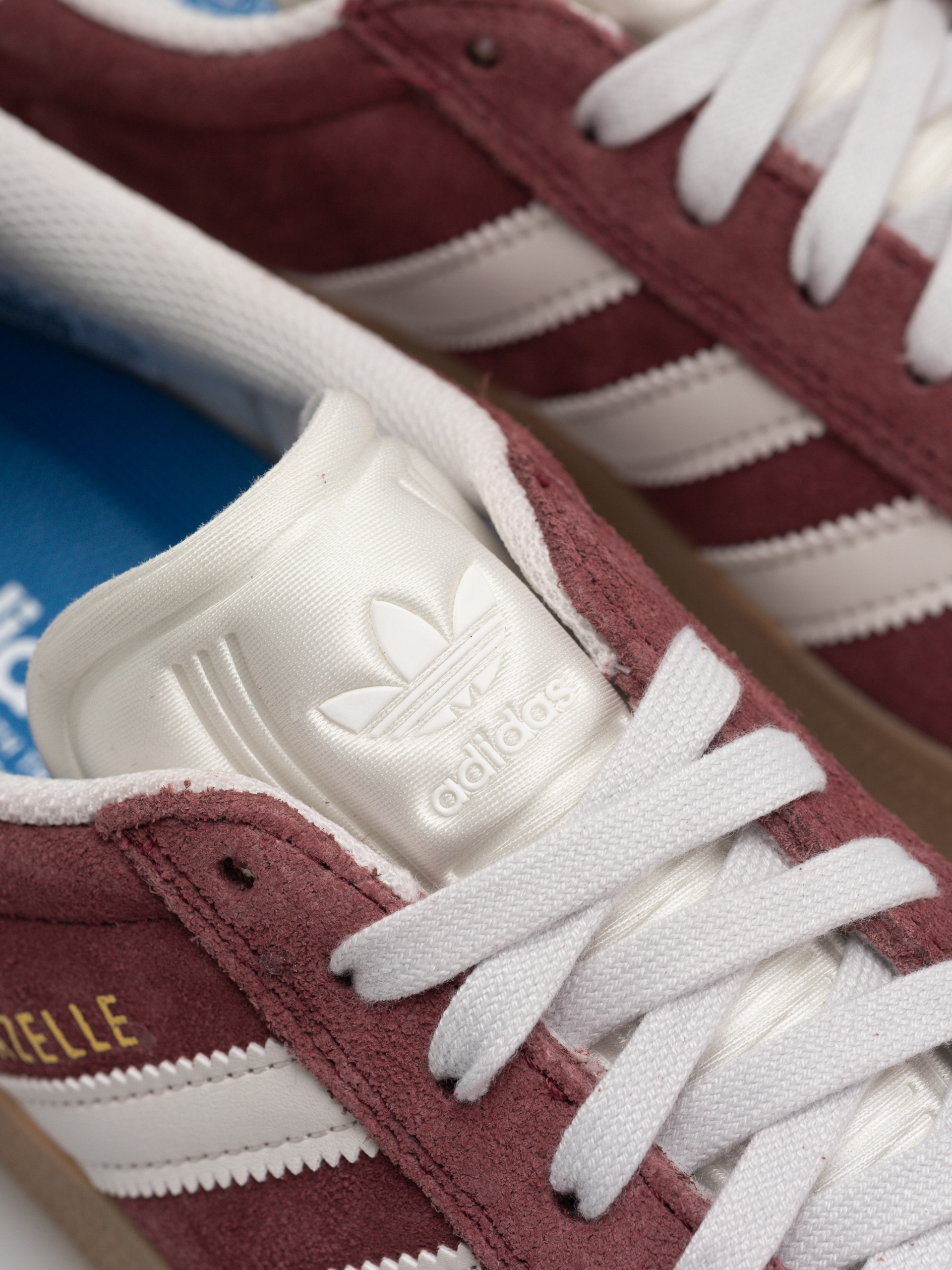 Boty adidas Gazelle Adv (shared/crywht/goldmt)
