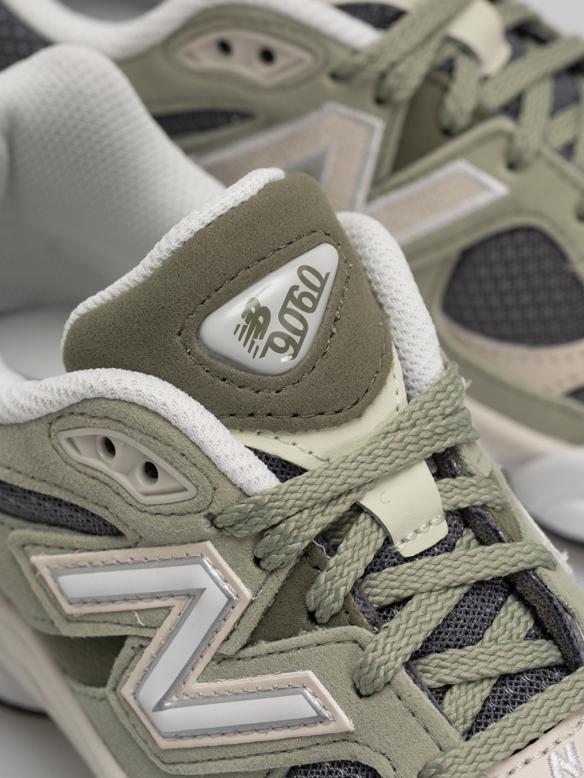 Boty New Balance 9060 JR (garter snake)