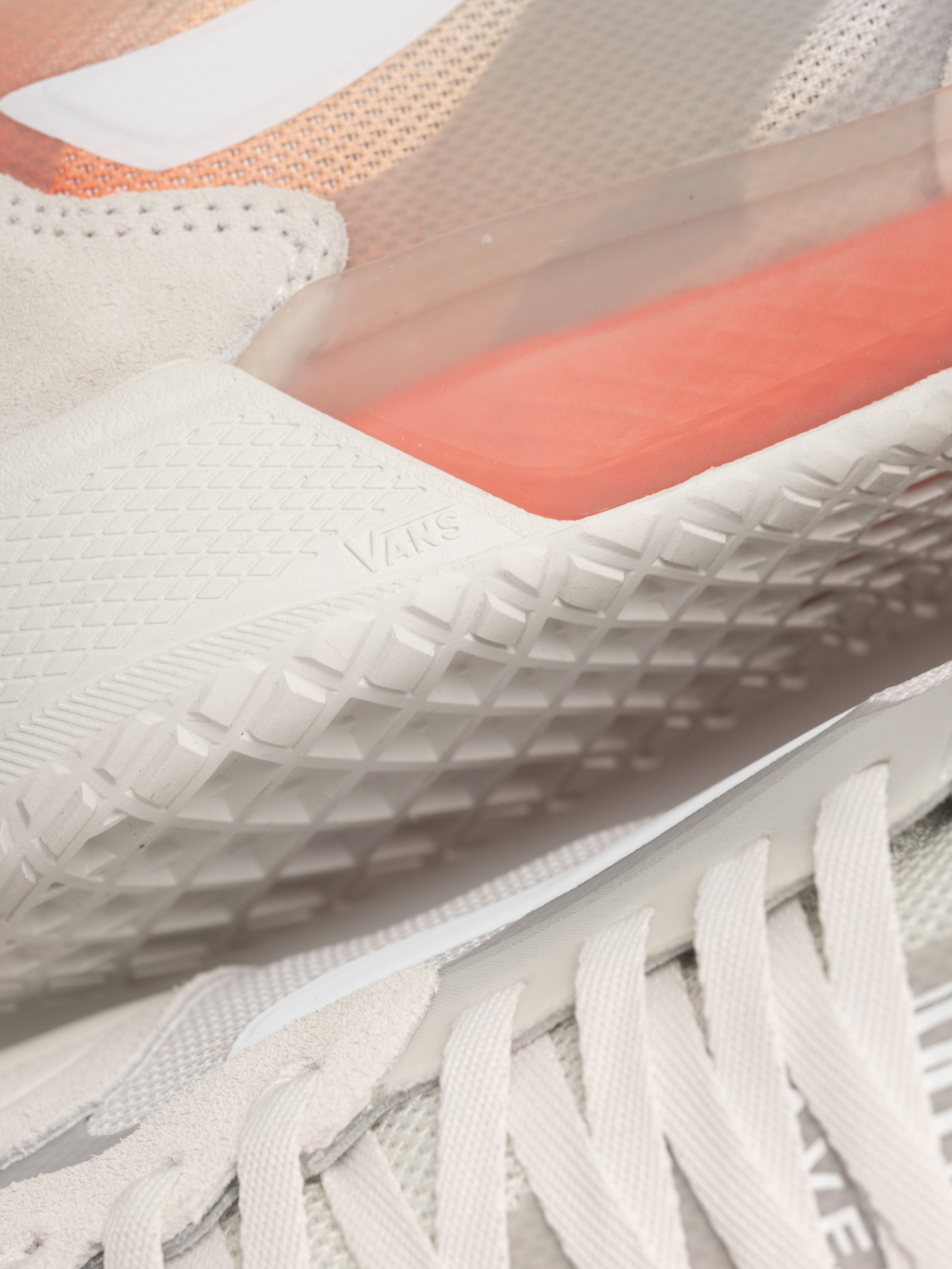 Boty Vans Skate Ave 2.0 (fade white/orange)