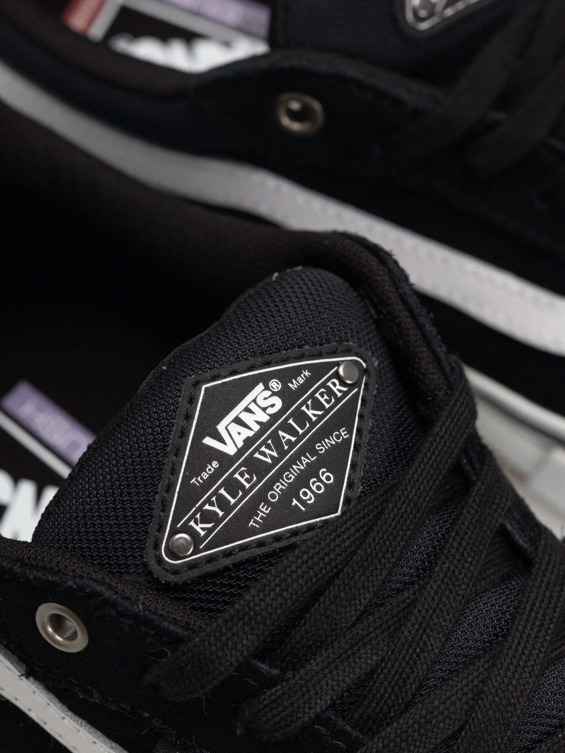 Boty Vans Skate Kyle Walker Wafflecup (black/white)