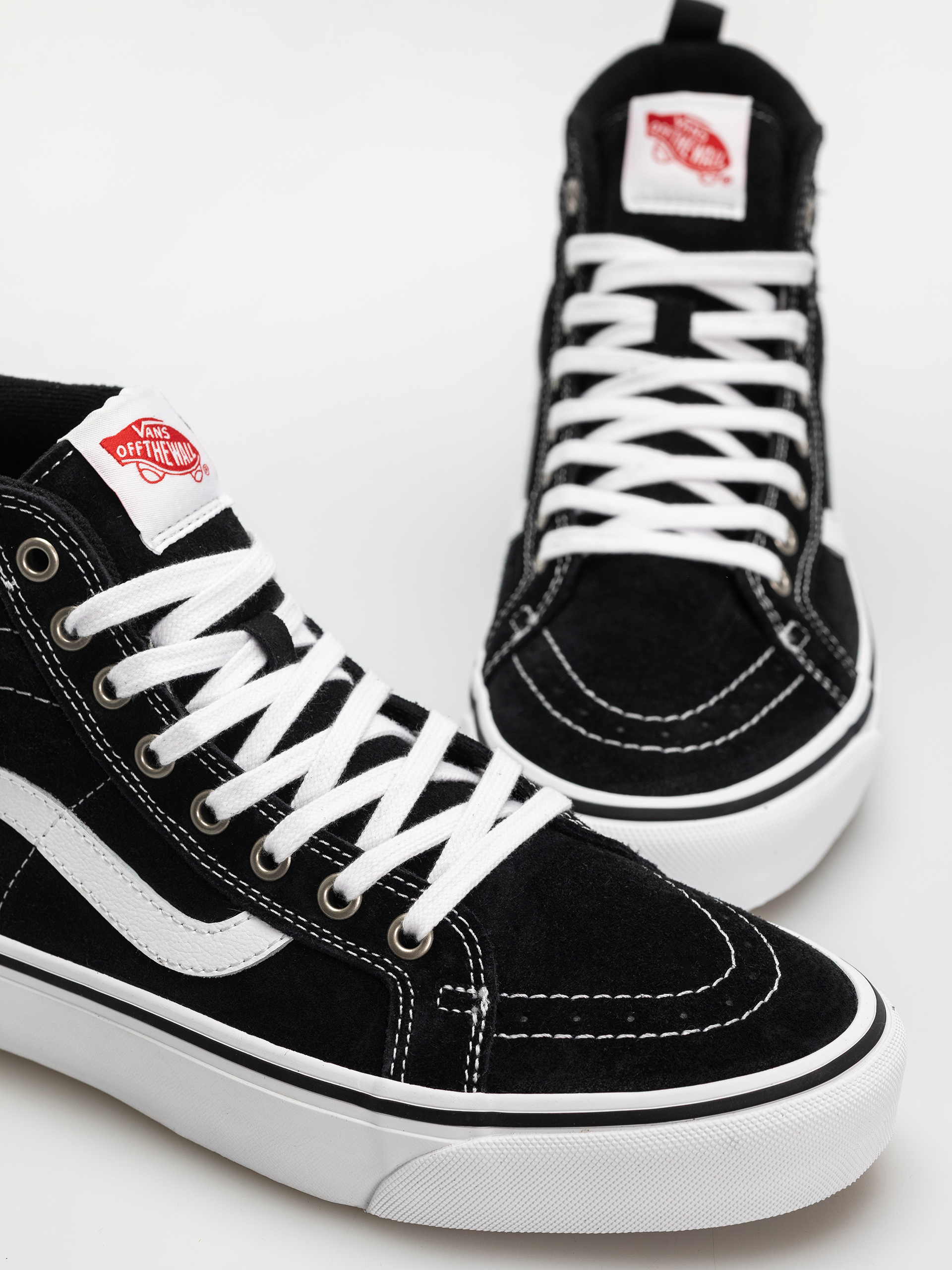 Boty Vans Mte Sk8 Hi Insulated (black/white)