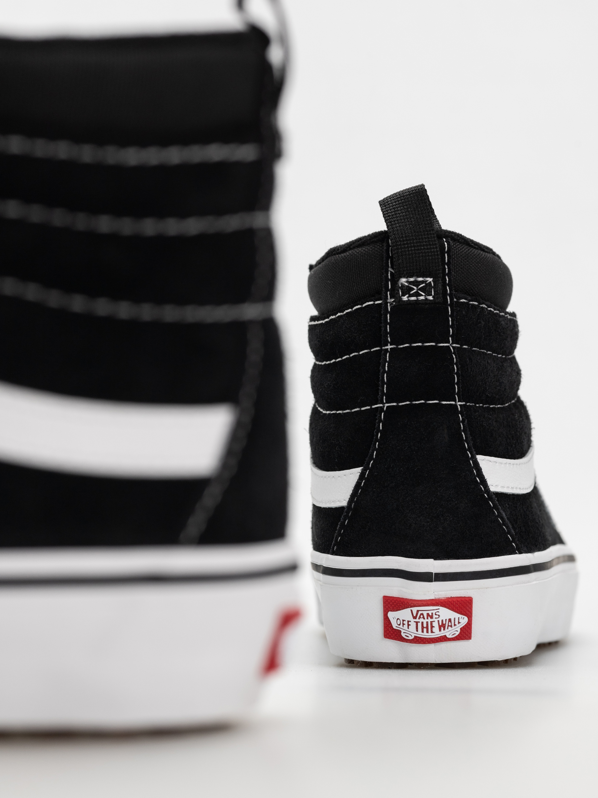 Boty Vans Mte Sk8 Hi Insulated (black/white)