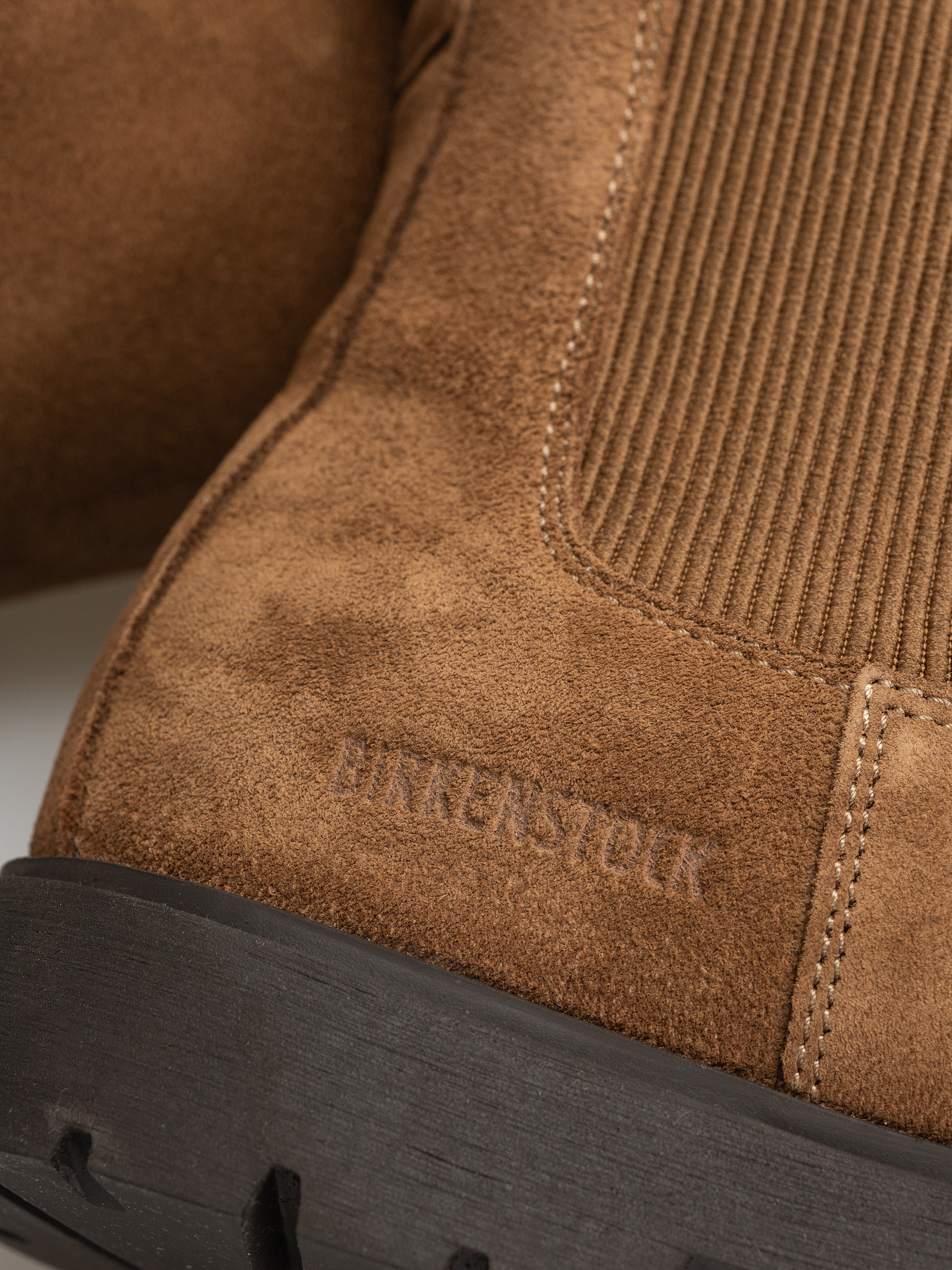 Boty Birkenstock Highwood Slip On Suede Leather Regular (dark tea)