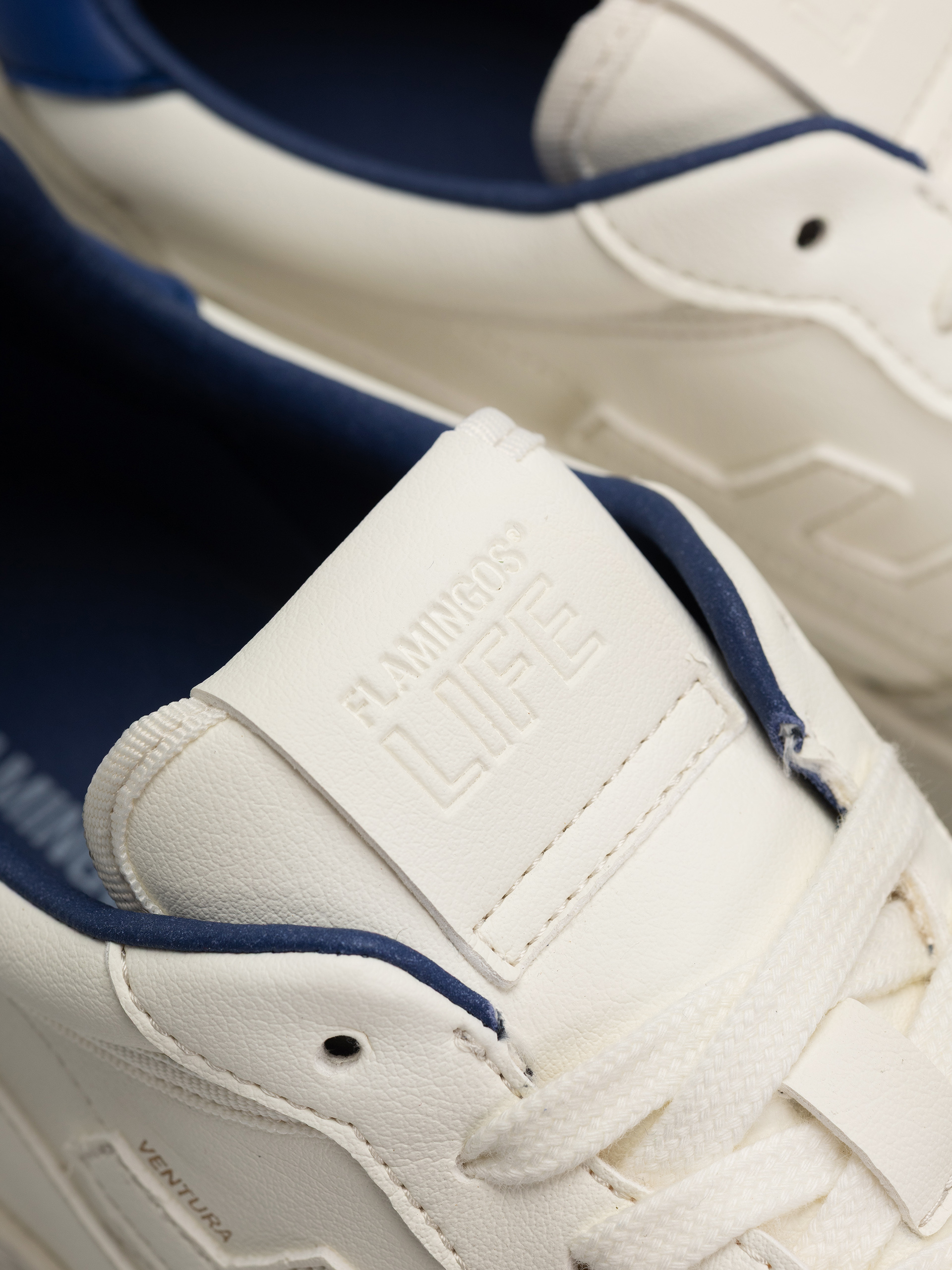 Boty Flamingos Life Ventura (white indigo)