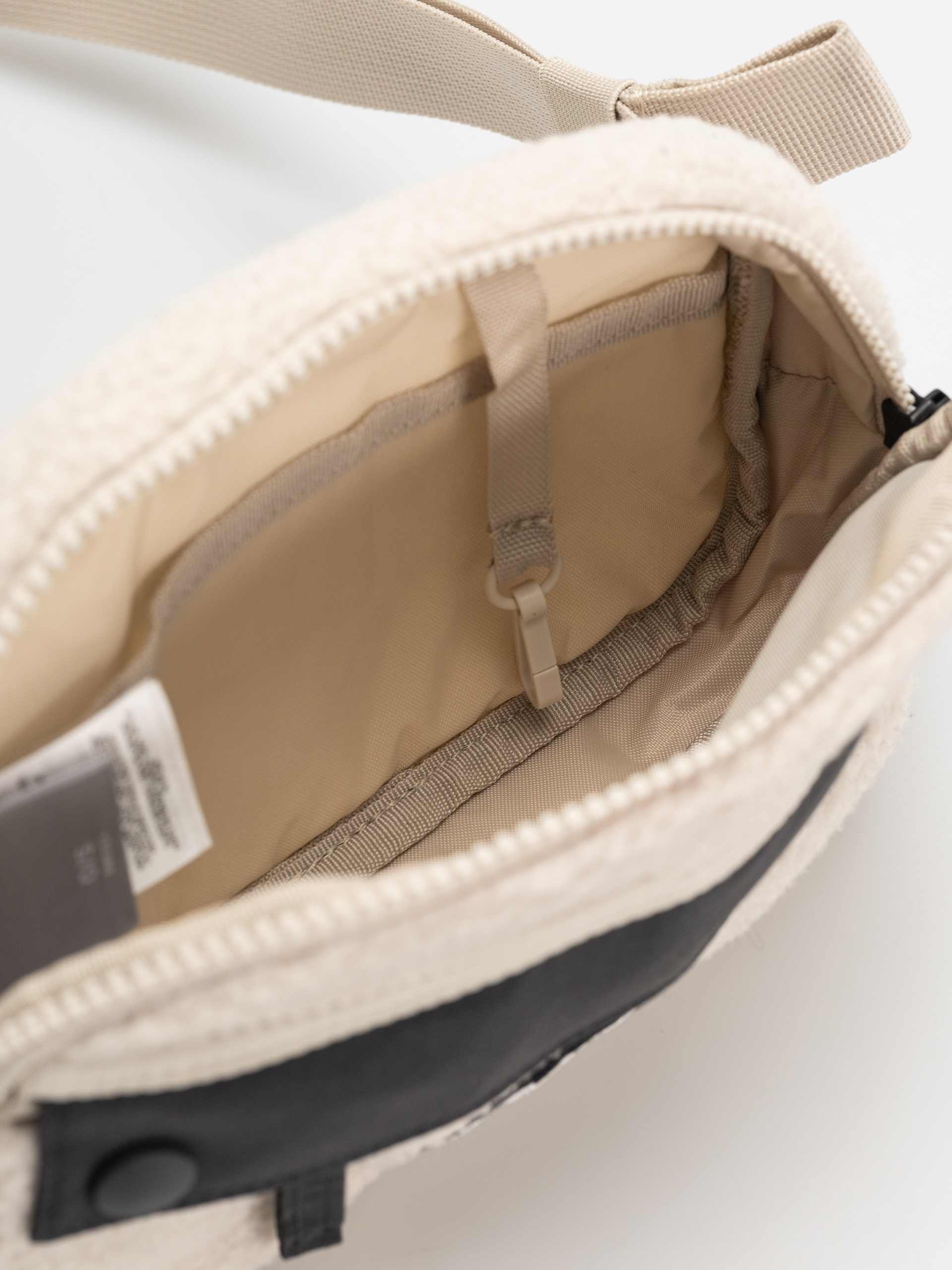 Ledvinka Columbia Helvetia II (dark stone/shark)