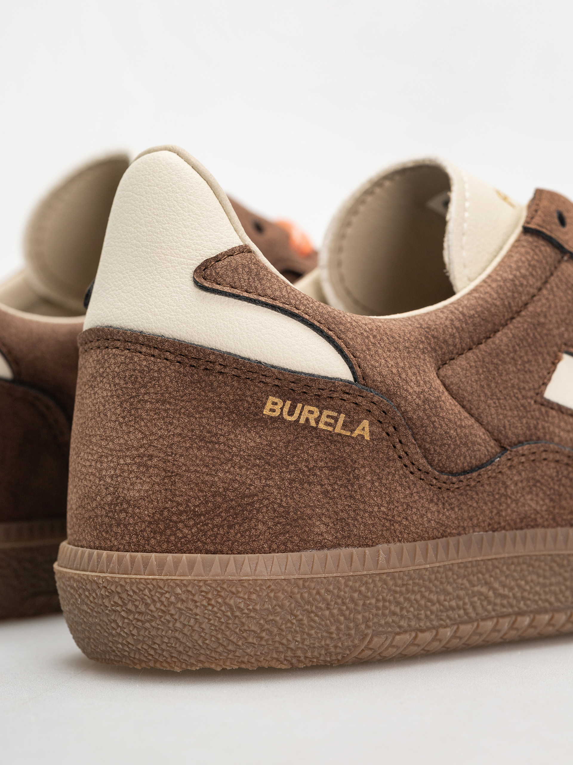 Boty Flamingos Life Burela Slim (nobuck cacao)