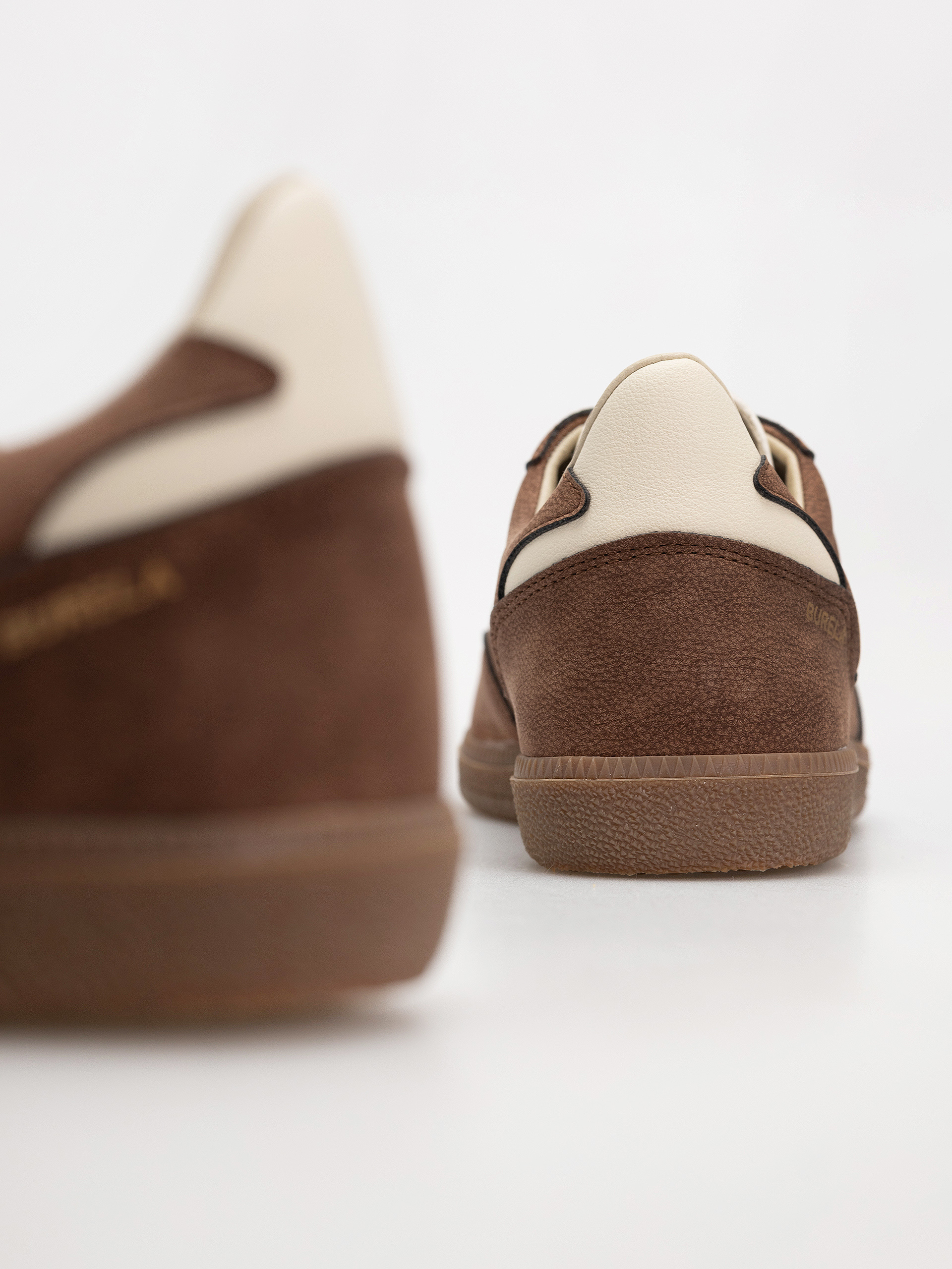 Boty Flamingos Life Burela Slim (nobuck cacao)