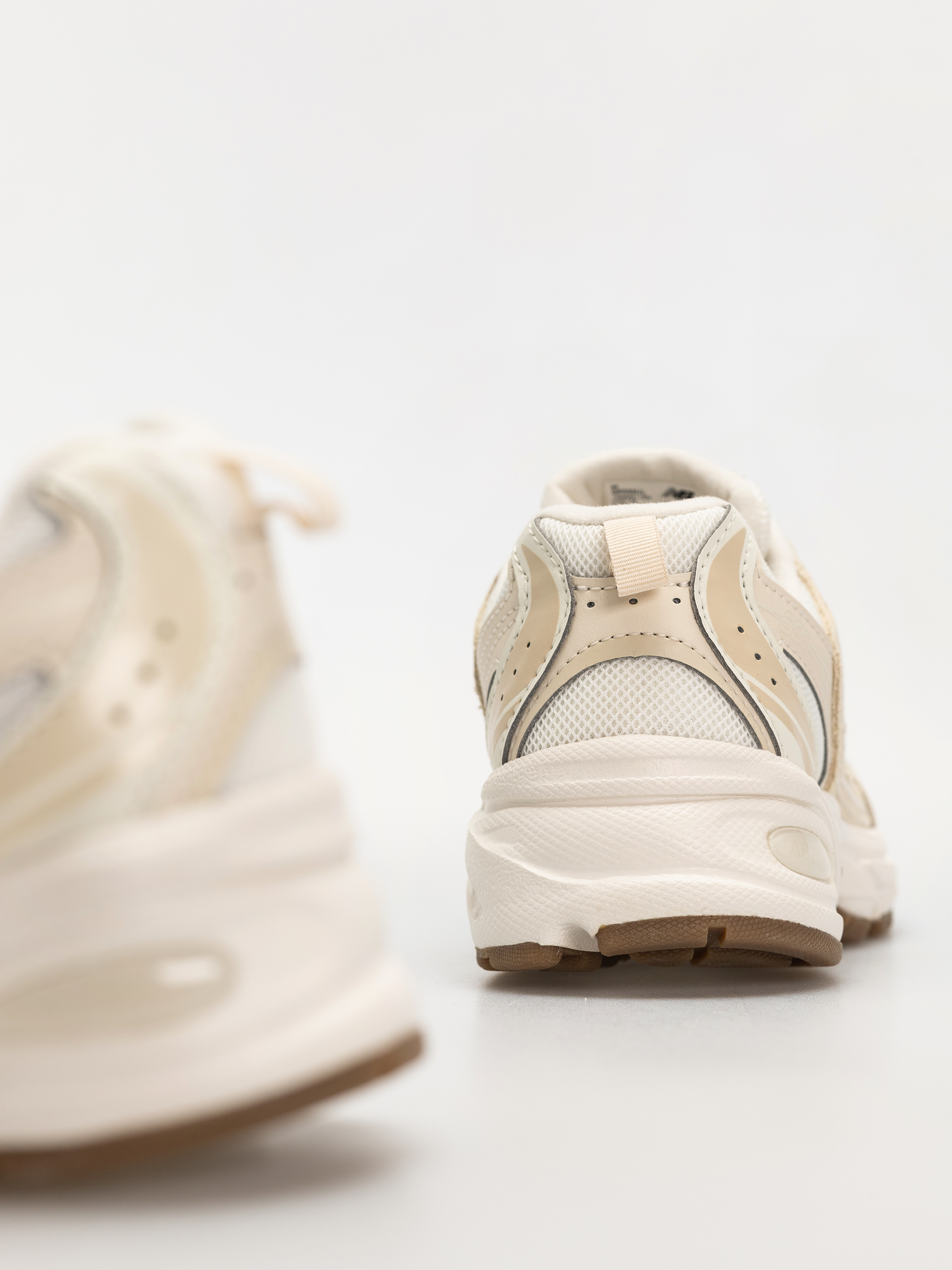 Boty New Balance 530 JR (bisque)