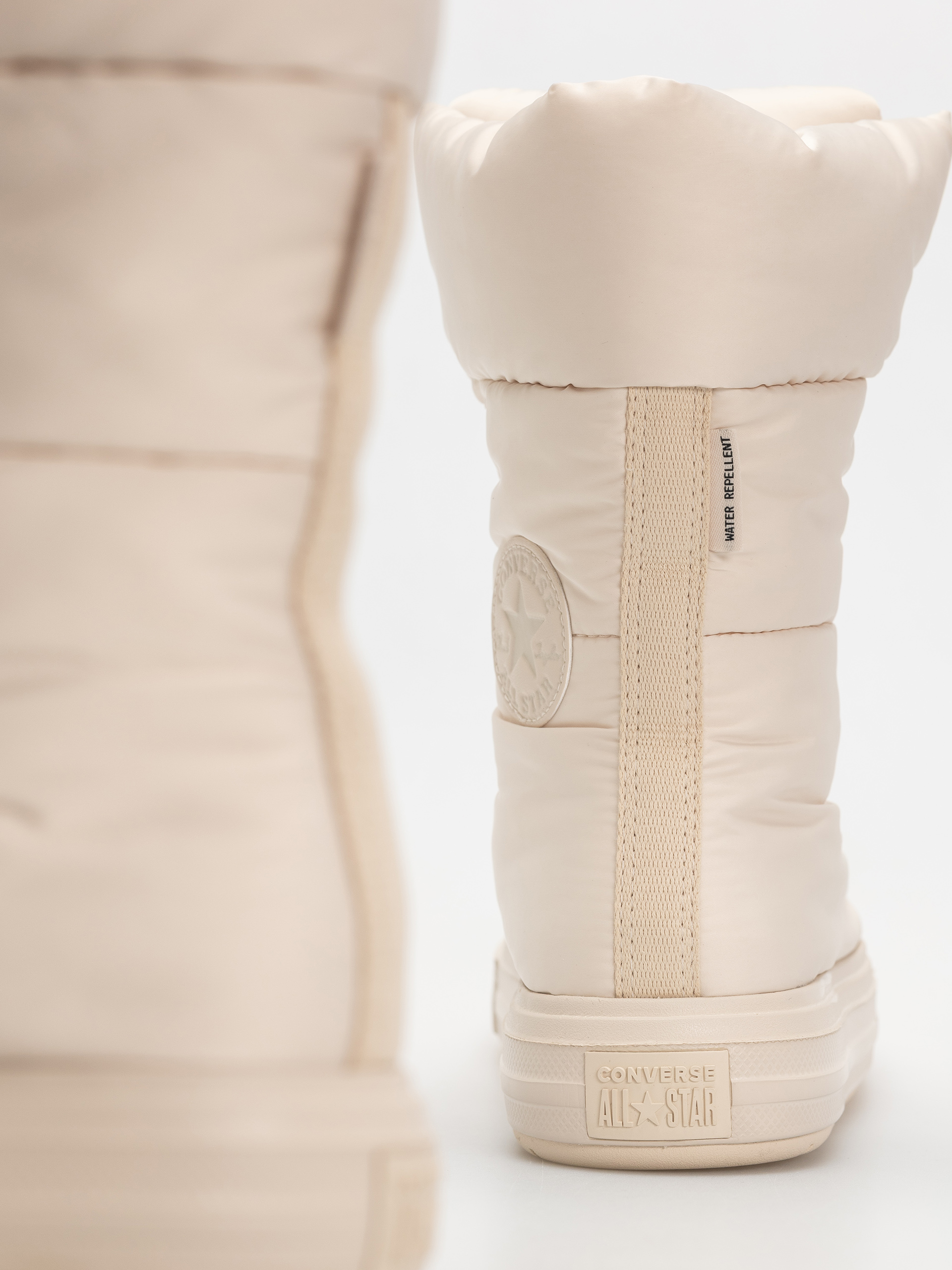 Boty Converse Chuck Taylor All Star Elements Boot (neutral)