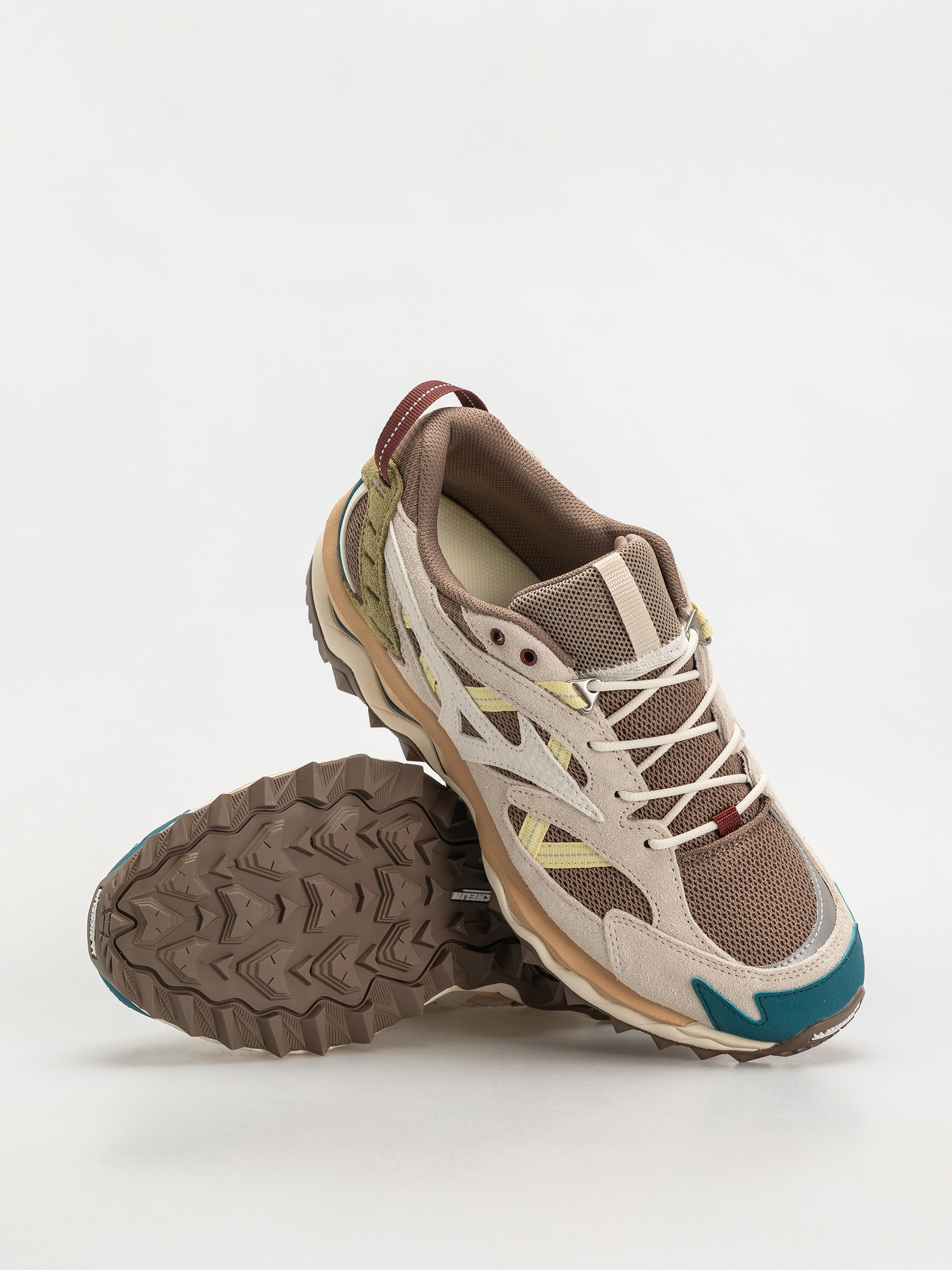 Boty Mizuno Wave Mujin TL (fossil/snow white/summer sand)