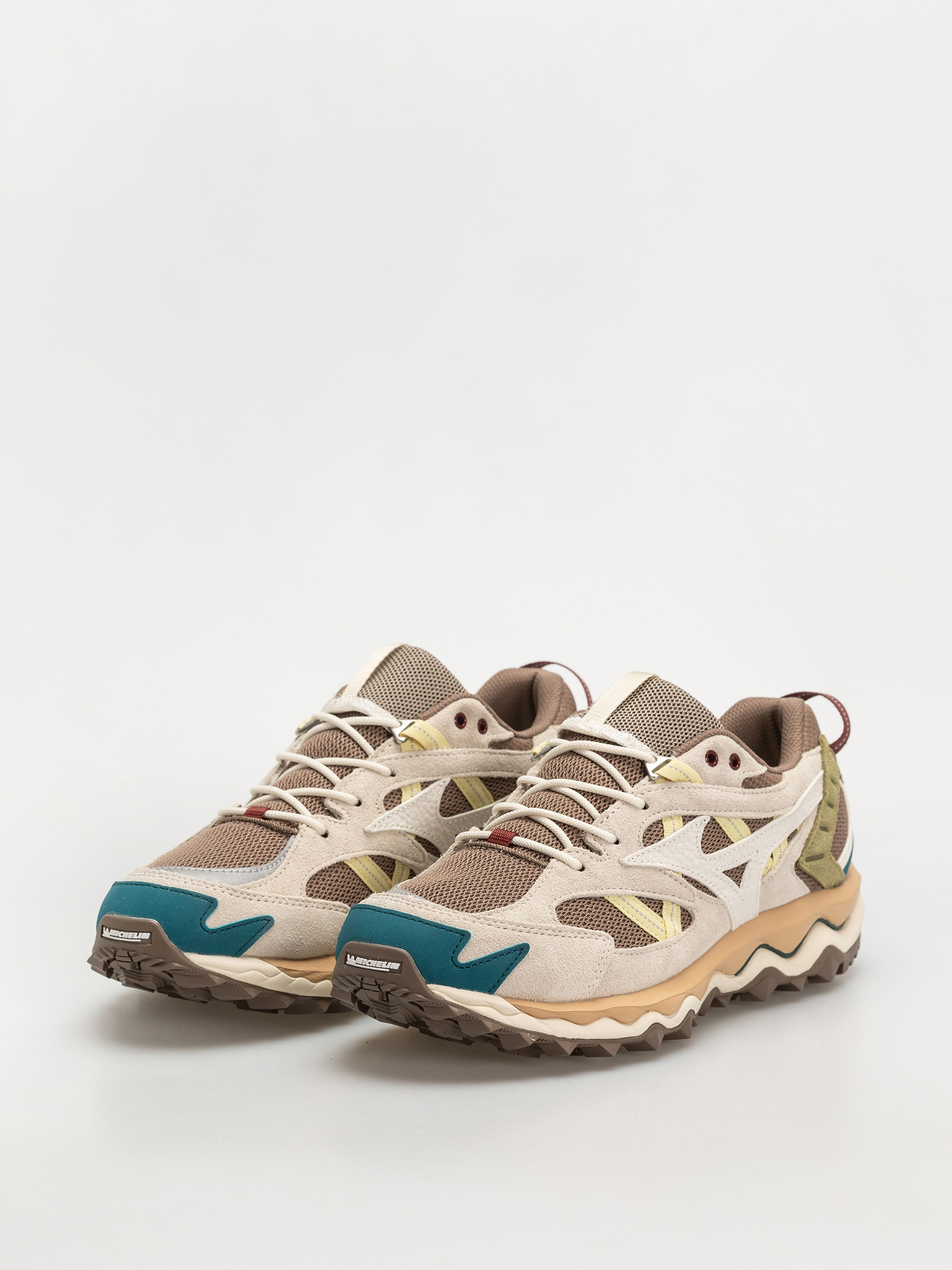 Boty Mizuno Wave Mujin TL (fossil/snow white/summer sand)