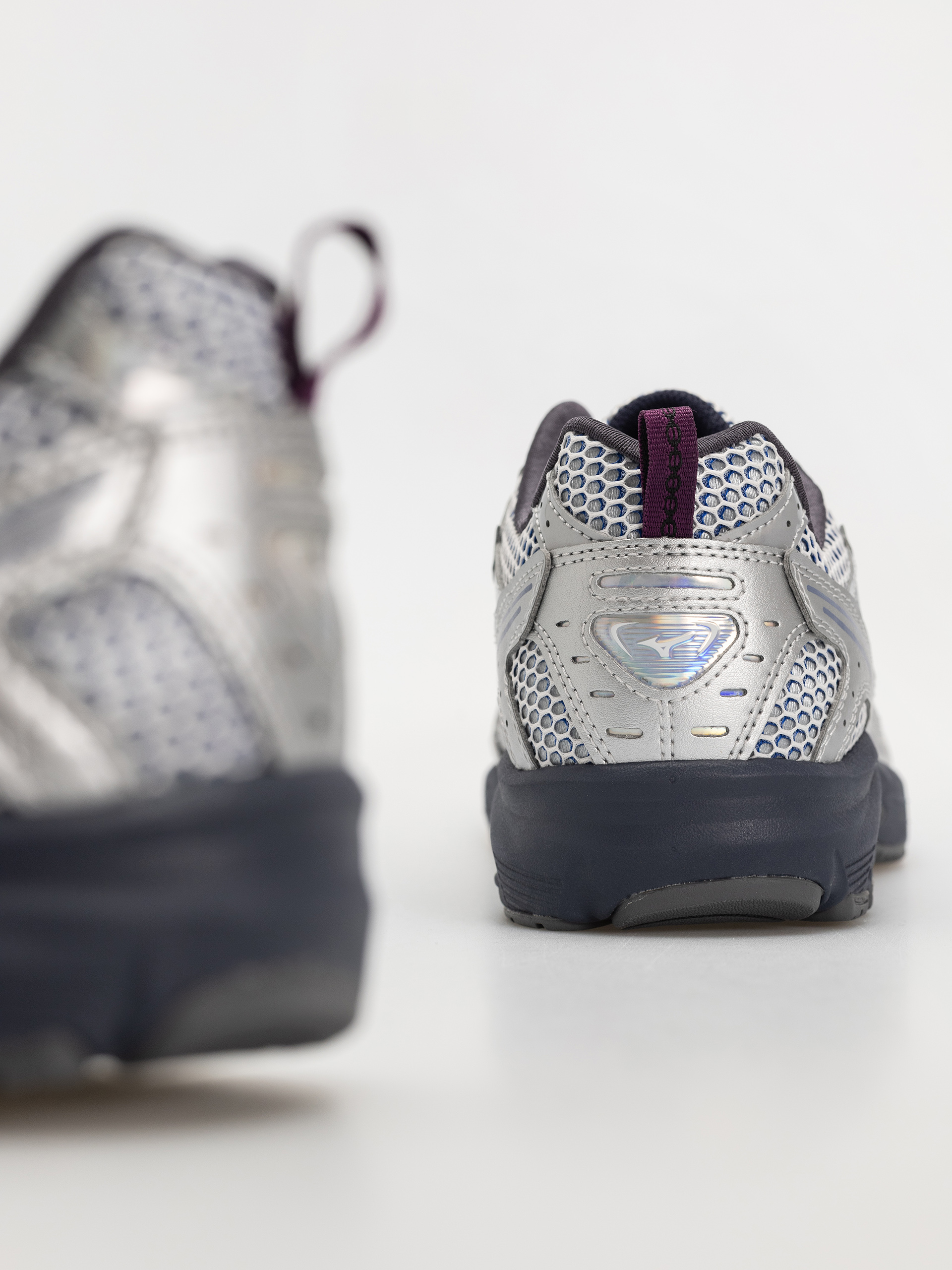 Boty Mizuno MXR (silver/silver/nimbus cloud)