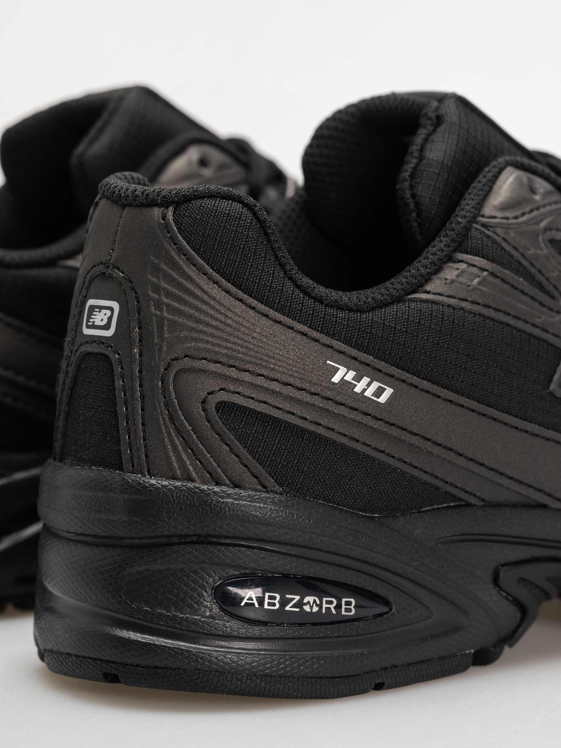 Boty New Balance 740 (black)