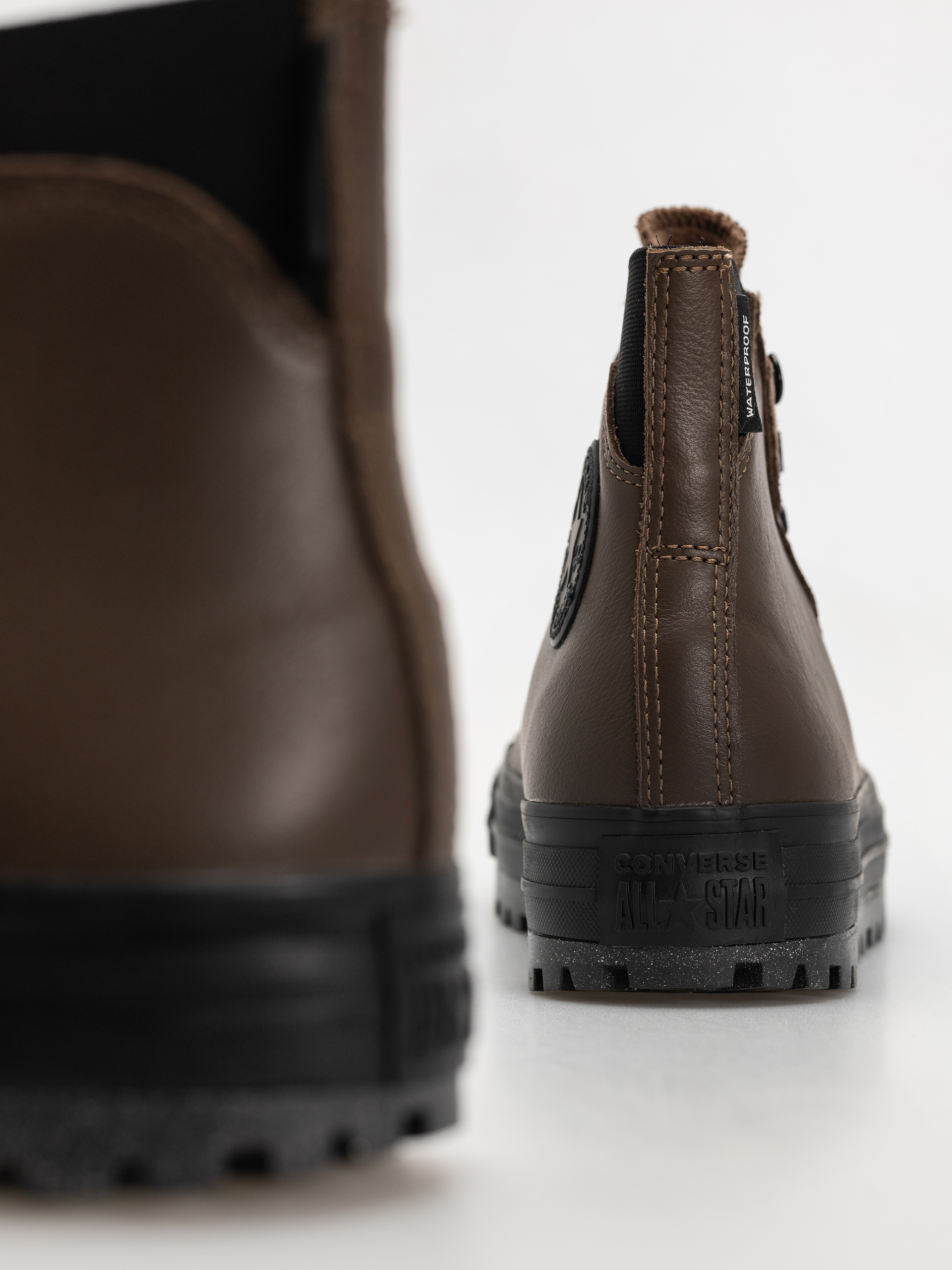 Boty Converse Chuck Taylor City Trek Wp Hi (dark chocolate/black)