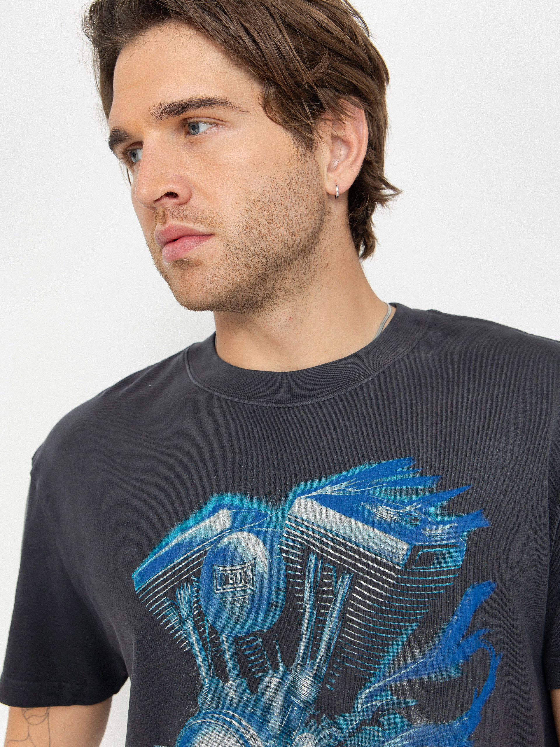 Tričko Deus Ex Machina Productive Hum (anthracite)