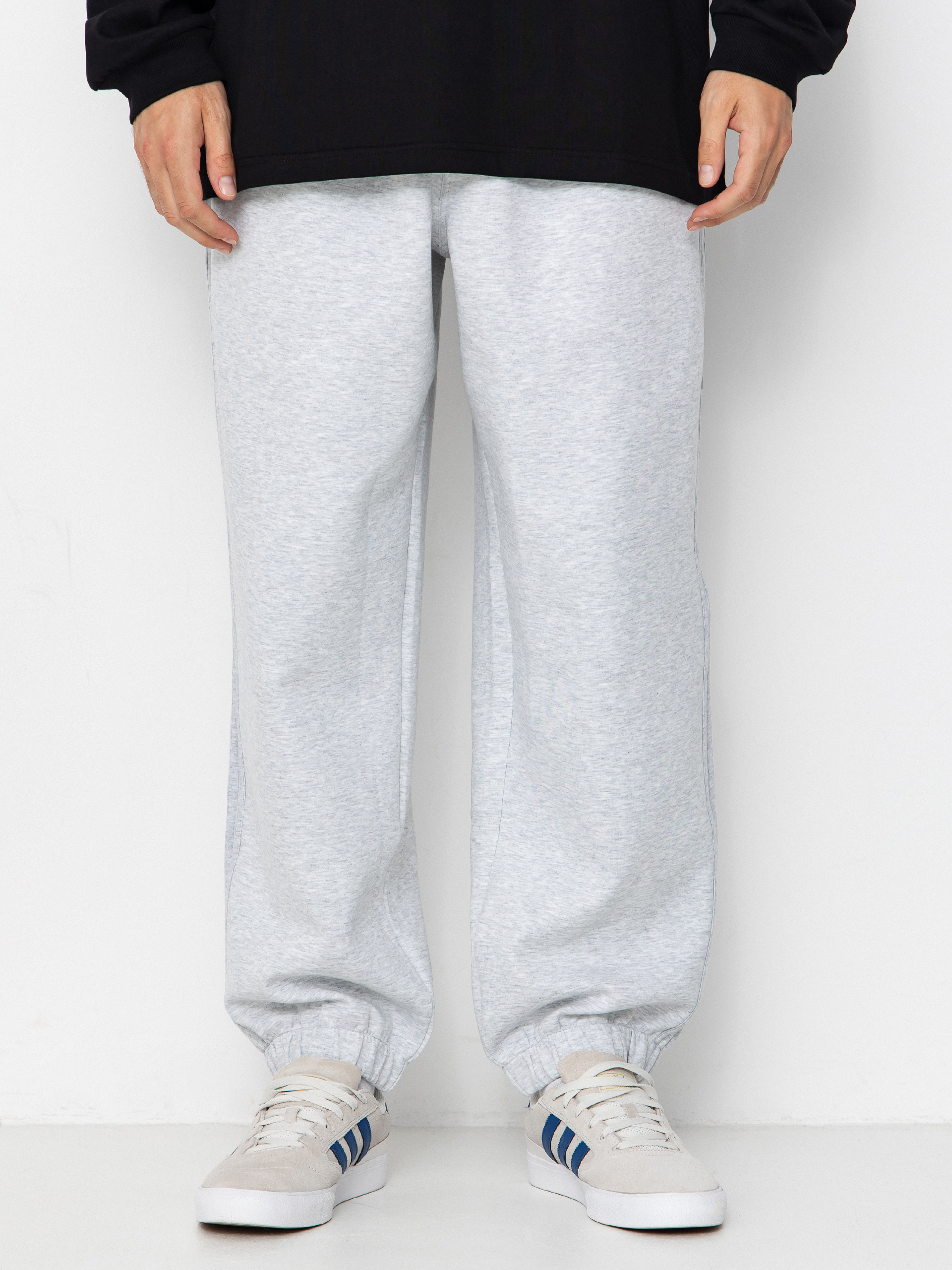 Kalhoty adidas Tech Fleece (lgreyh/black)