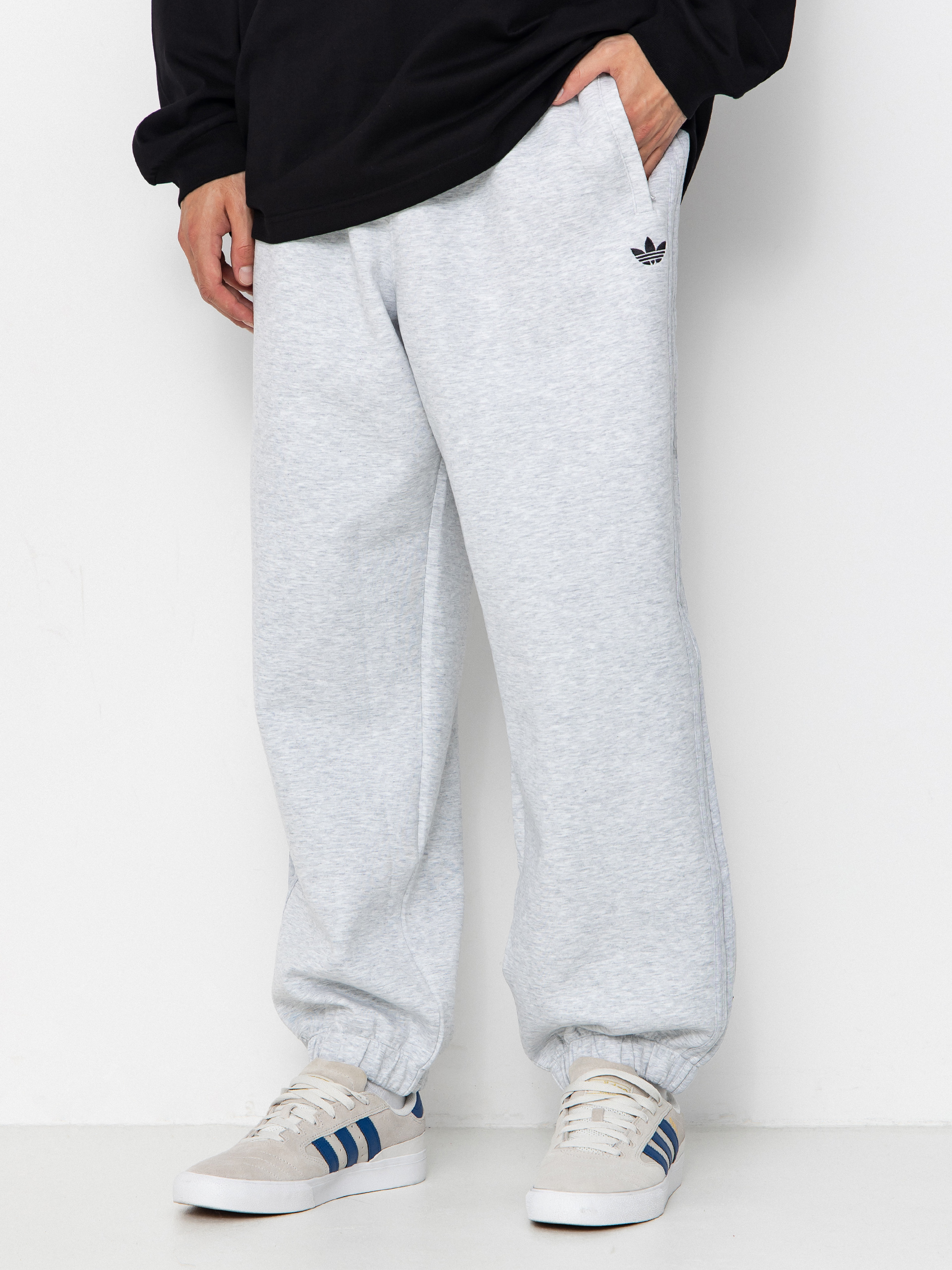 Kalhoty adidas Tech Fleece (lgreyh/black)