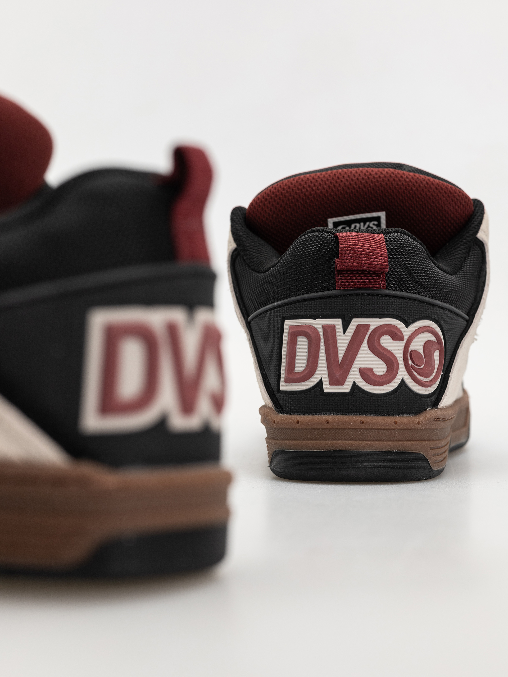 Boty DVS Comanche (slv/gry/blk/ruby wine)