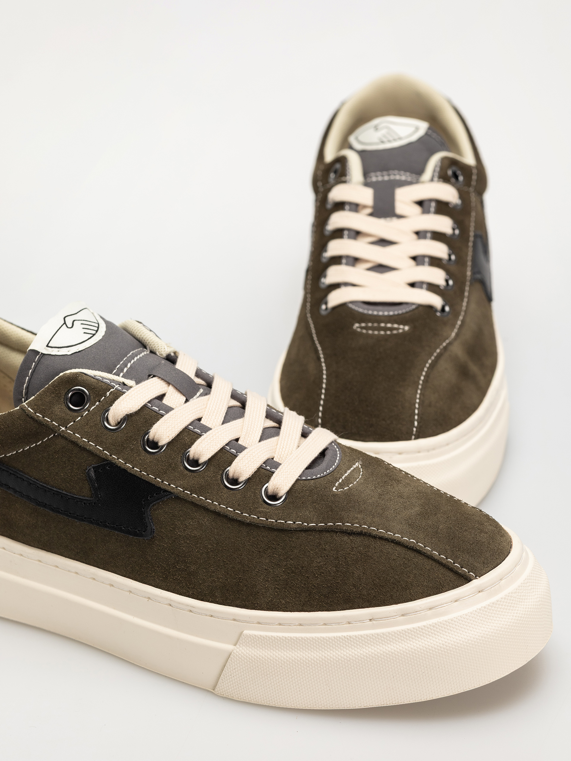 Boty Stepney Workers Club Dellow S-Strike (suede woodland)