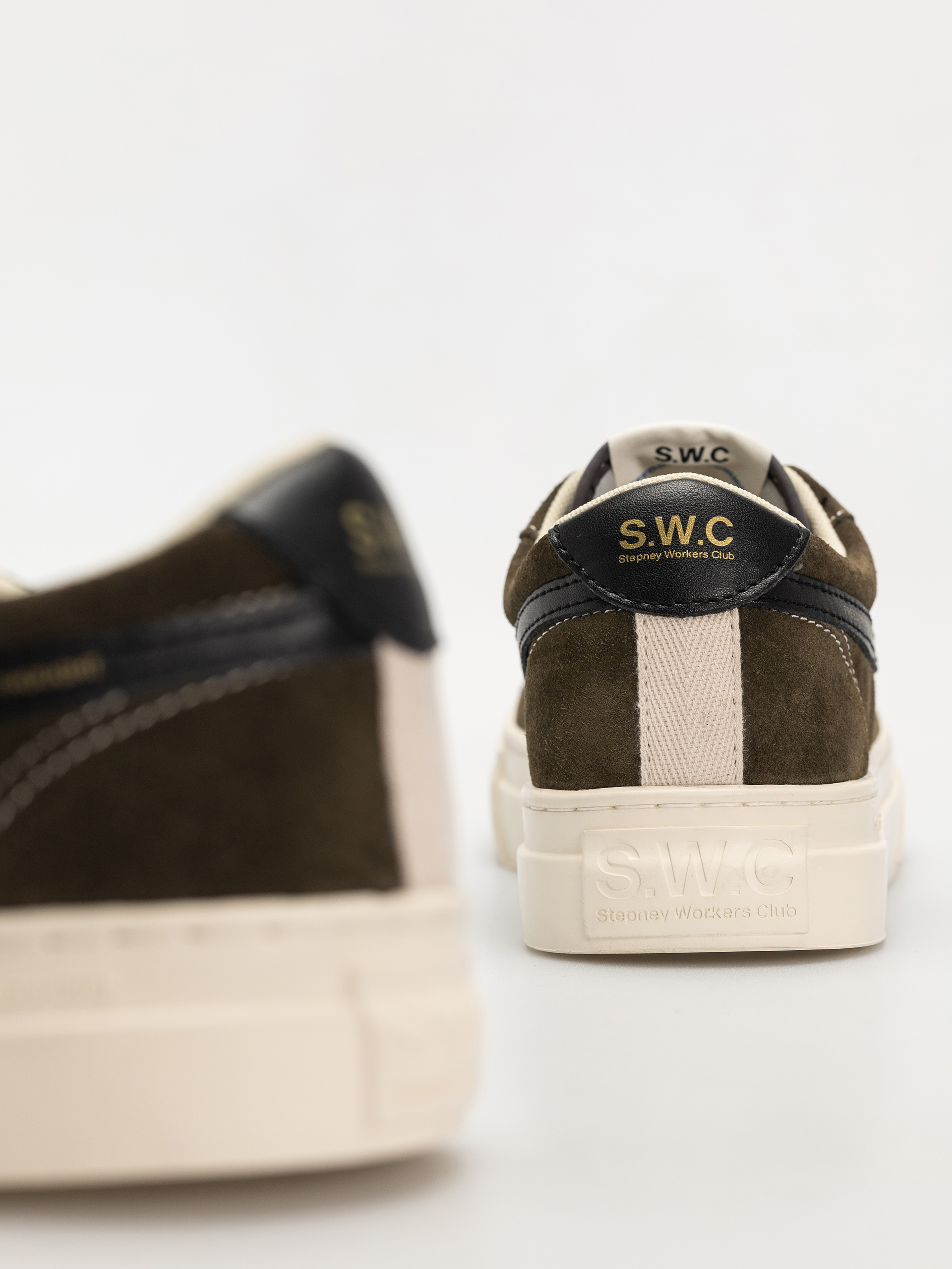 Boty Stepney Workers Club Dellow S-Strike (suede woodland)