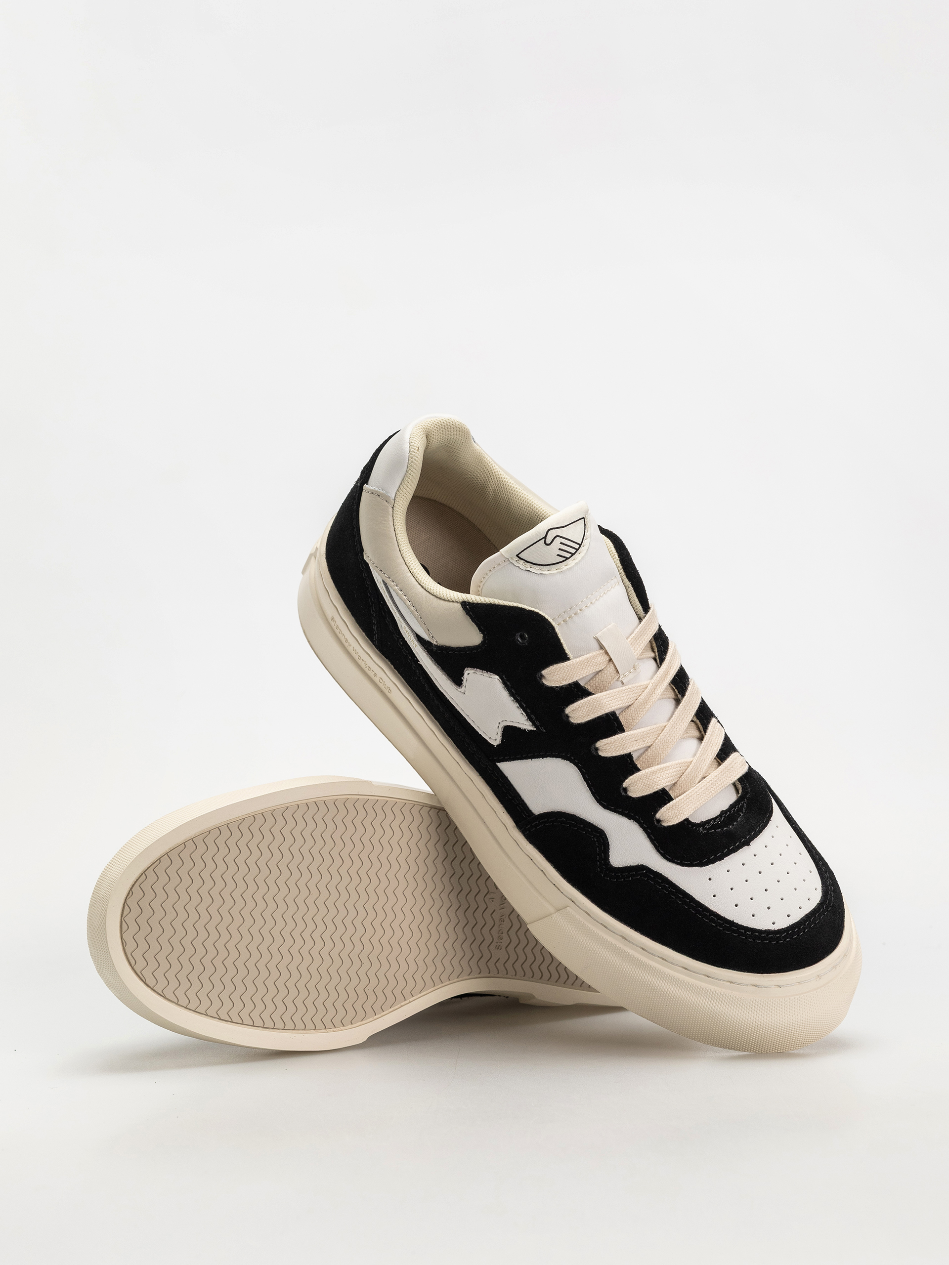 Boty Stepney Workers Club Pearl S-Strike (suede leather black white)