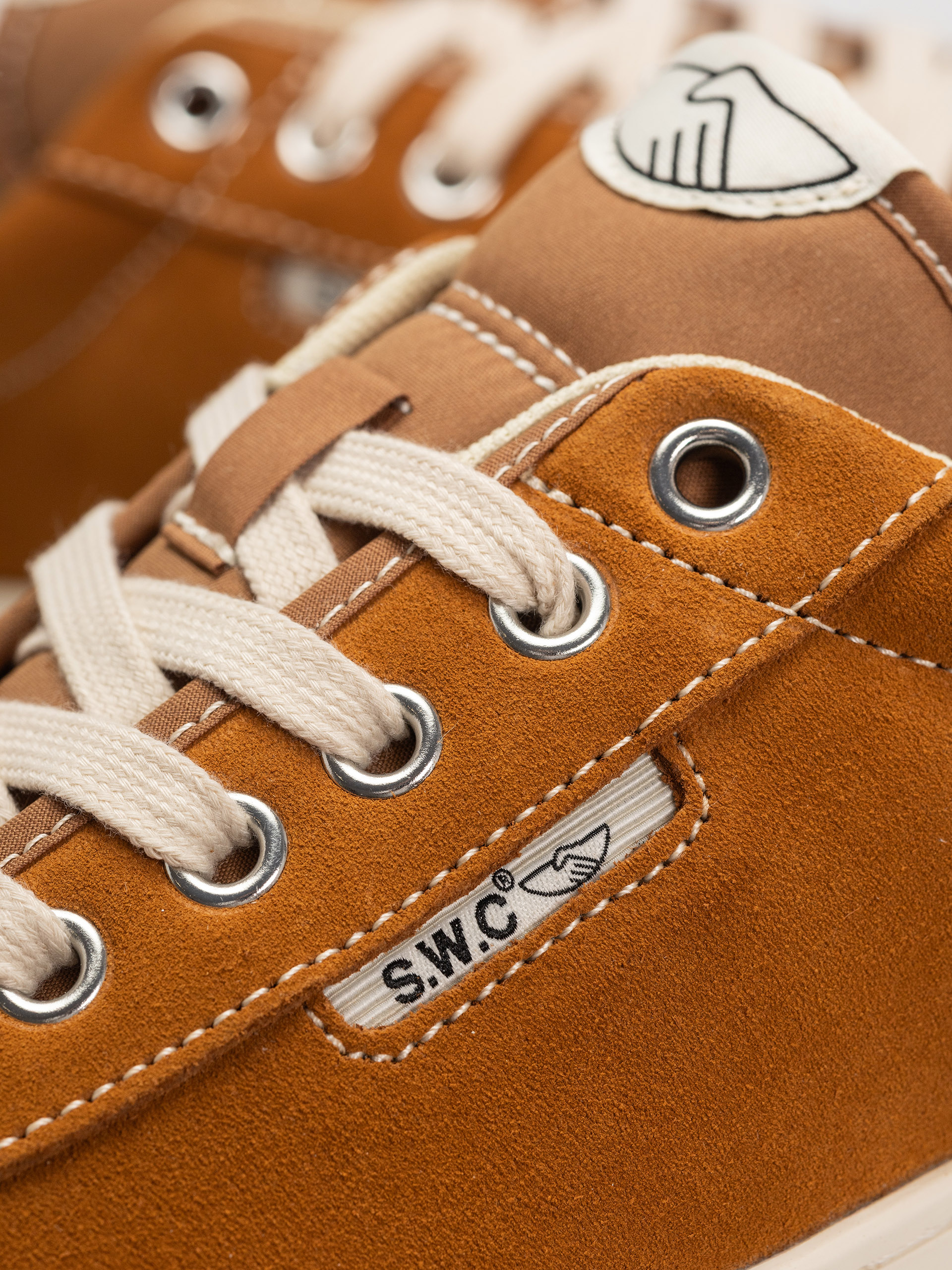 Boty Stepney Workers Club Dellow 02 (suede tan)