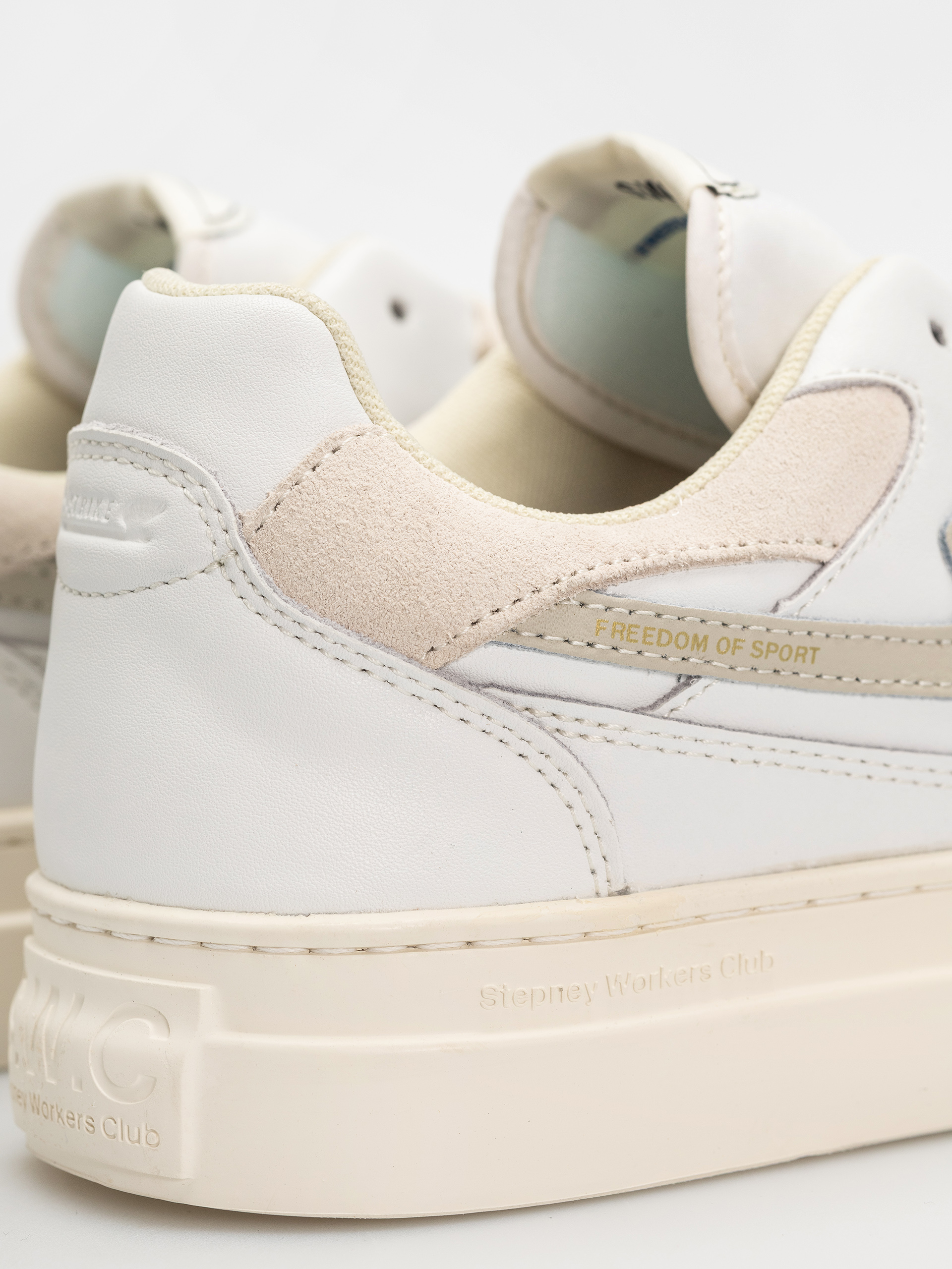 Boty Stepney Workers Club Pearl S-Strike (leather white putty)