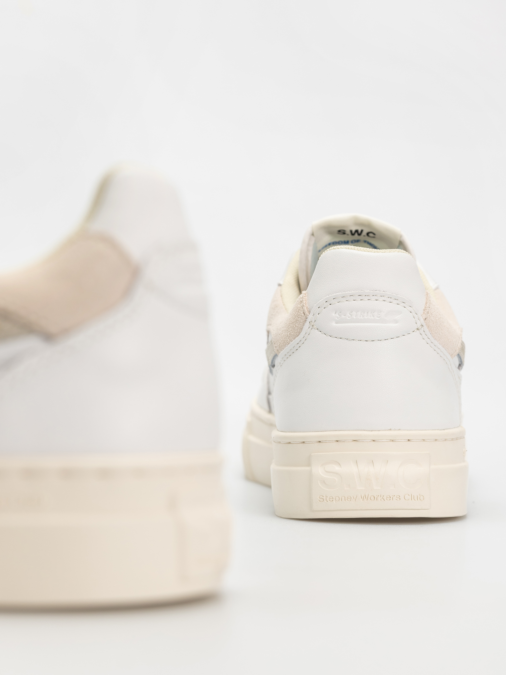 Boty Stepney Workers Club Pearl S-Strike (leather white putty)