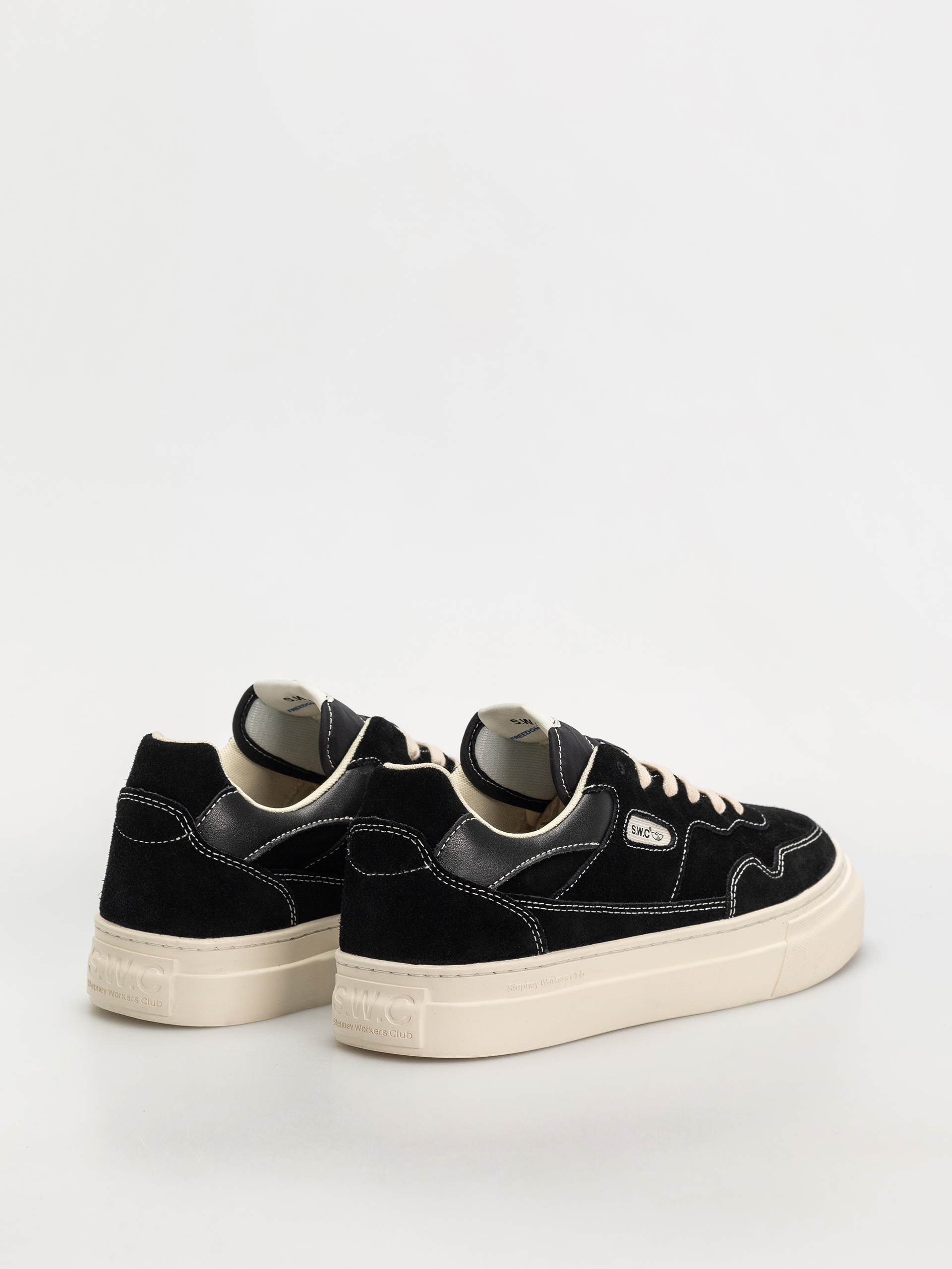 Boty Stepney Workers Club Pearl (suede black)