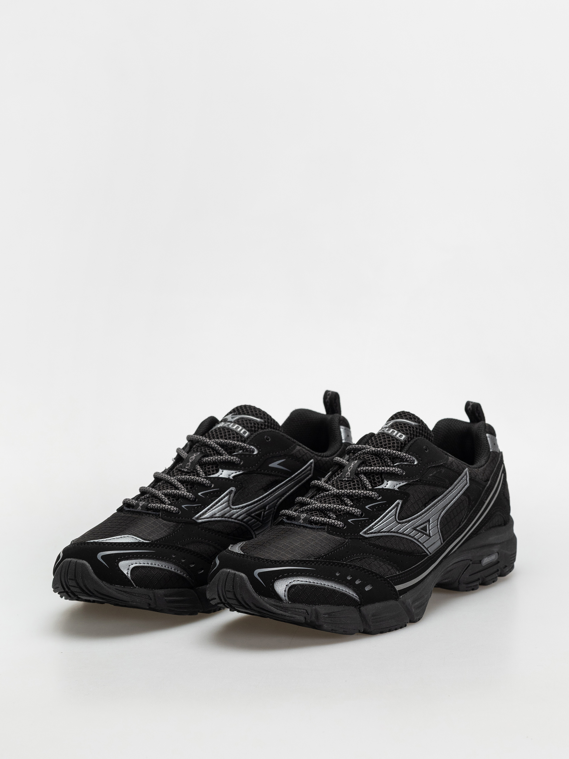 Boty Mizuno MXR Tech (black/metallic gray)