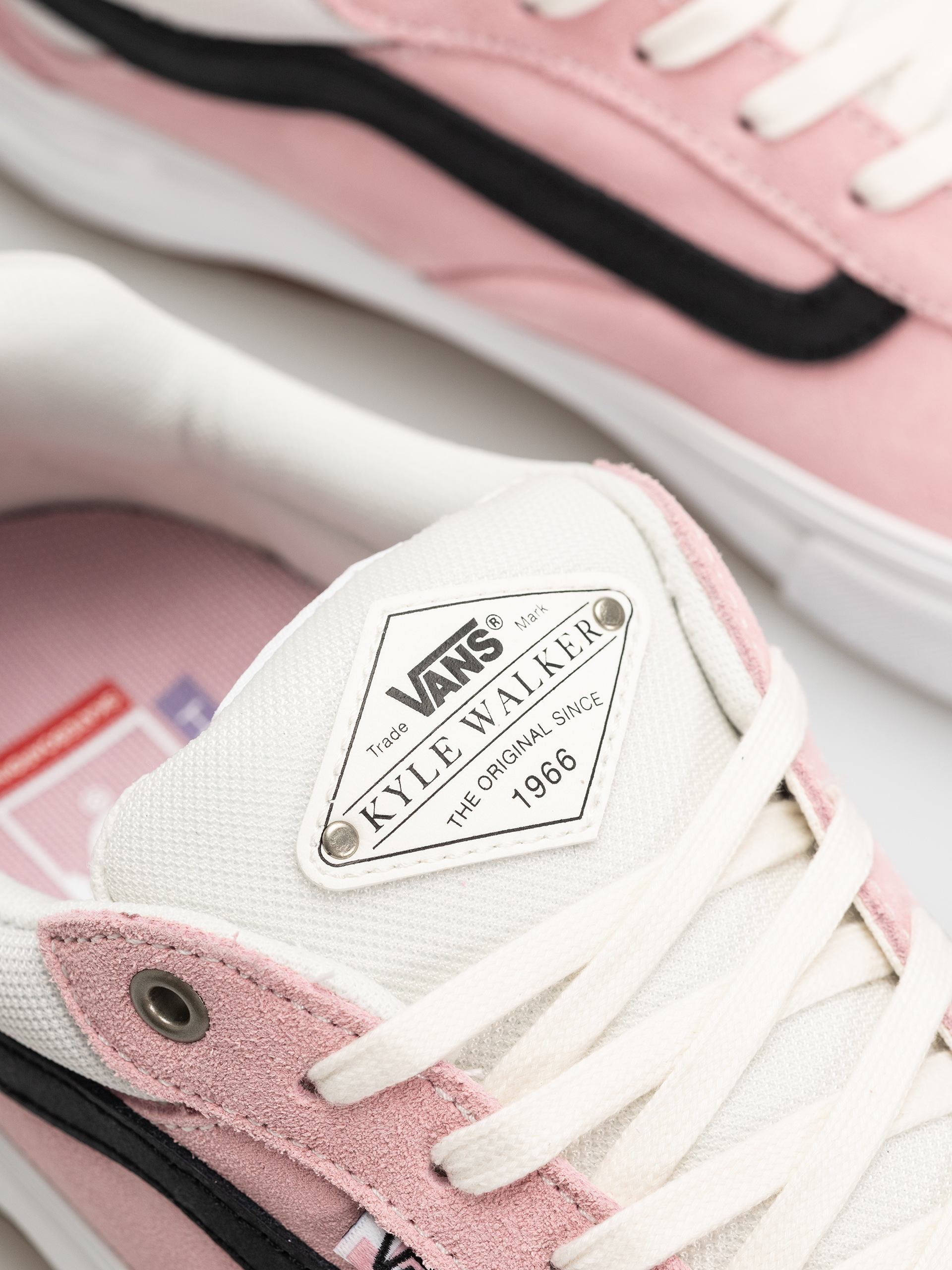 Boty Vans Skate Kyle Walker Wafflecup (pink)