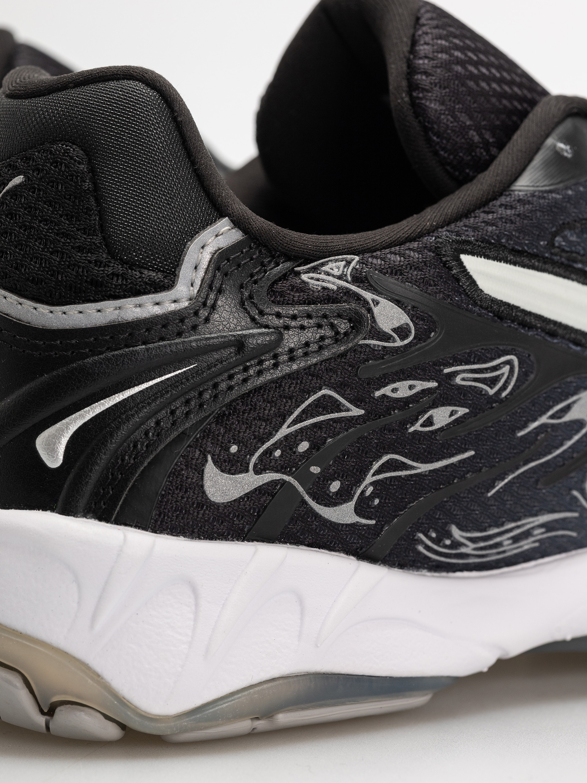 Boty Puma X RipNDip Inhale (puma black/puma silver)