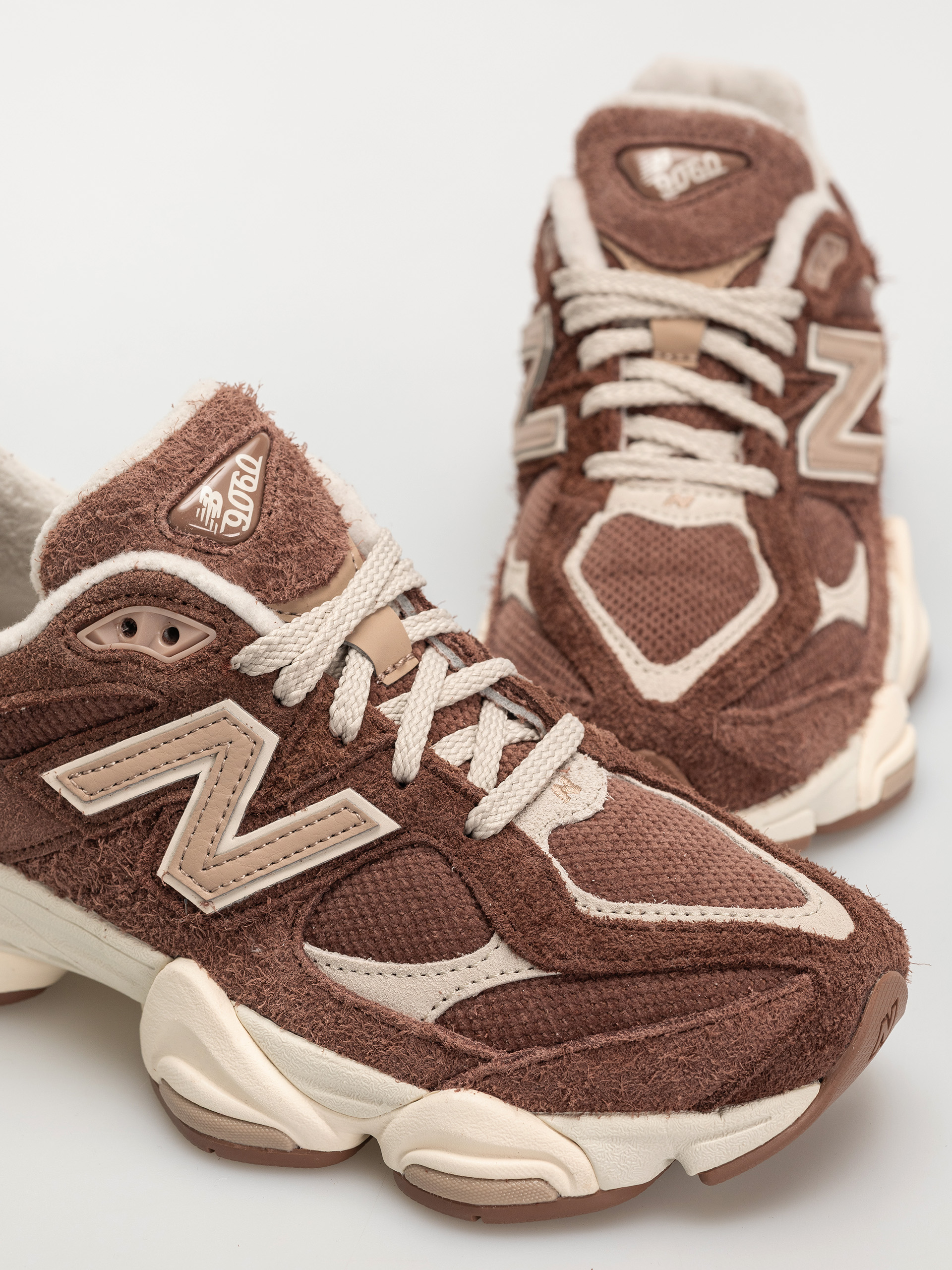 Boty New Balance 9060 (rich oak)