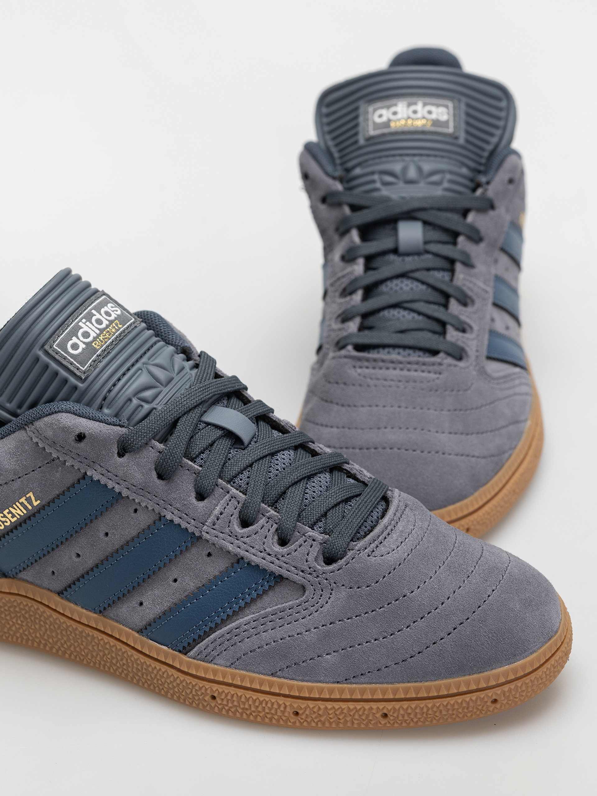 Boty adidas Busenitz (onix/prloin/gum4)