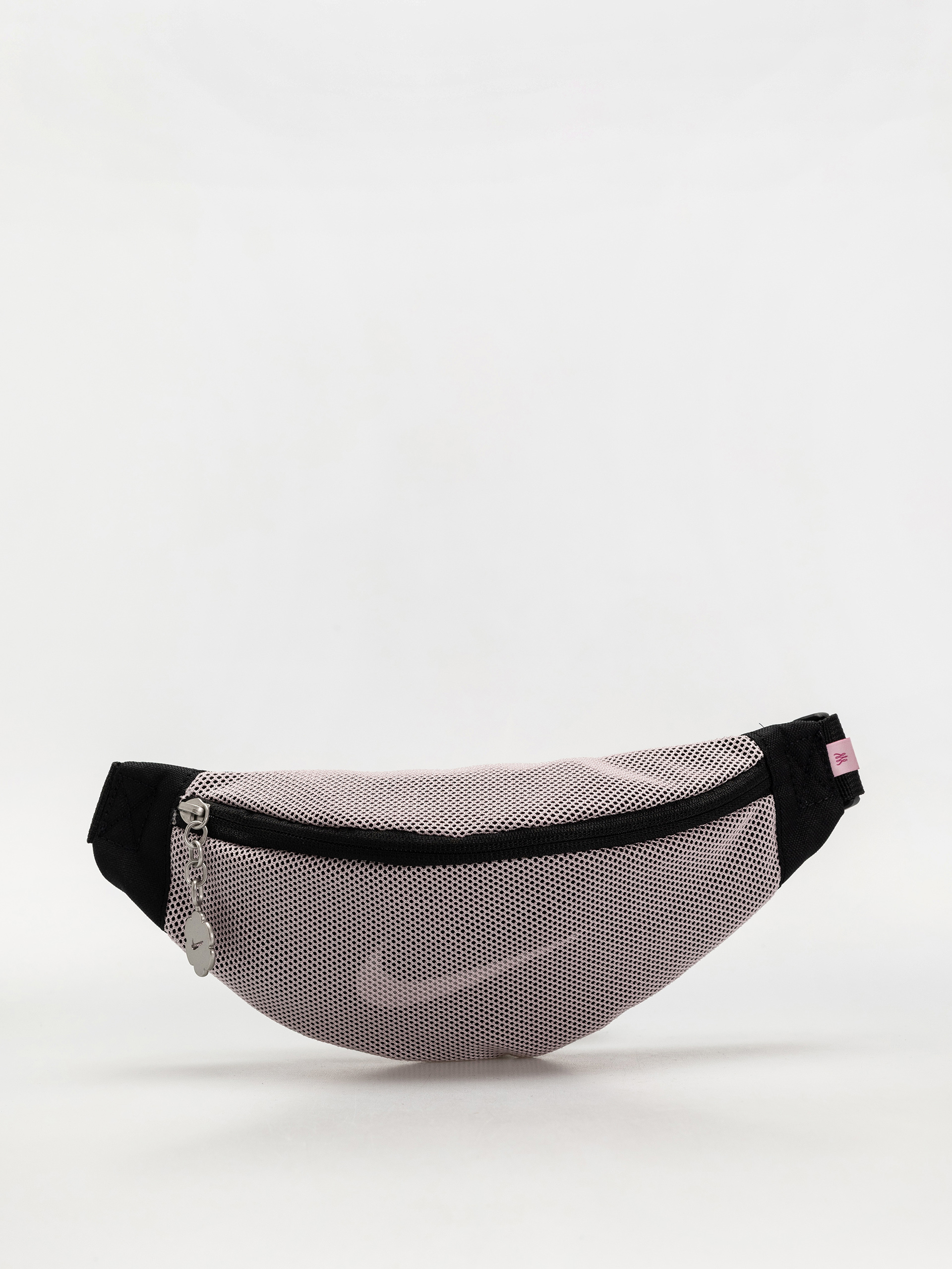 Ledvinka Nike SB Heritage SWDC (black/pink foam/metallic silver)